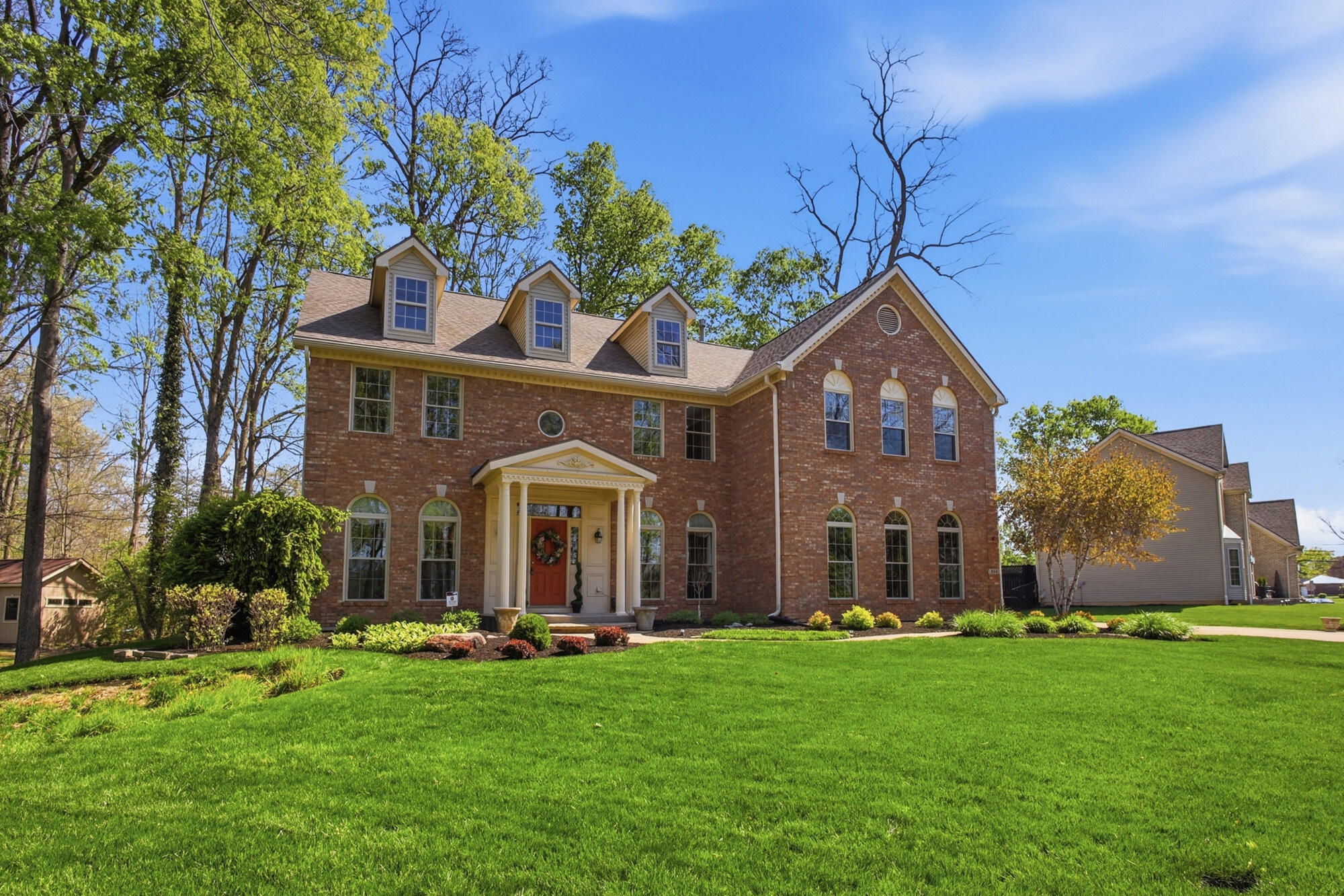 954 Forest Edge Avenue, Springfield, Ohio 45503