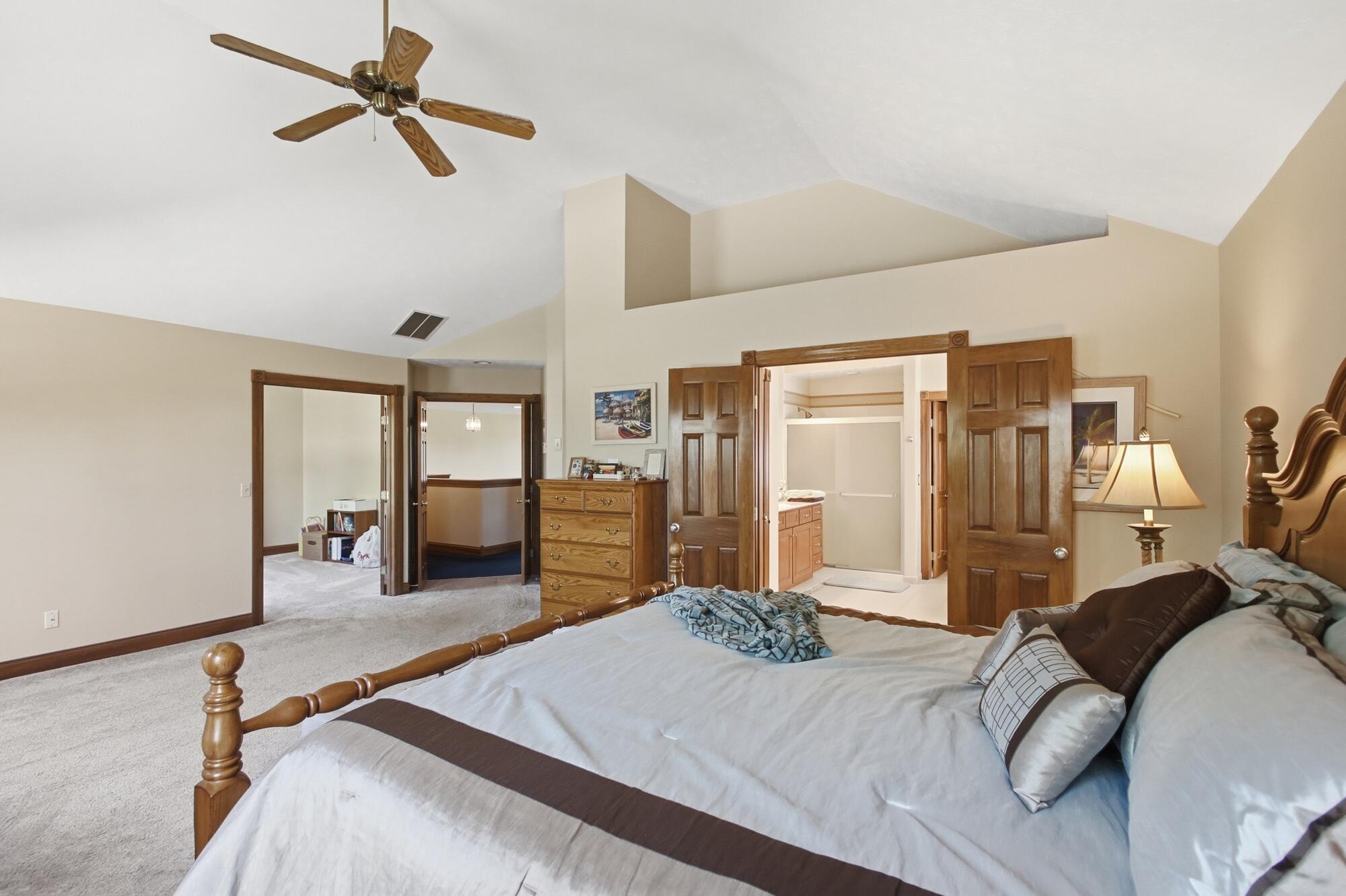 954 Forest Edge Avenue, Springfield, Ohio 45503