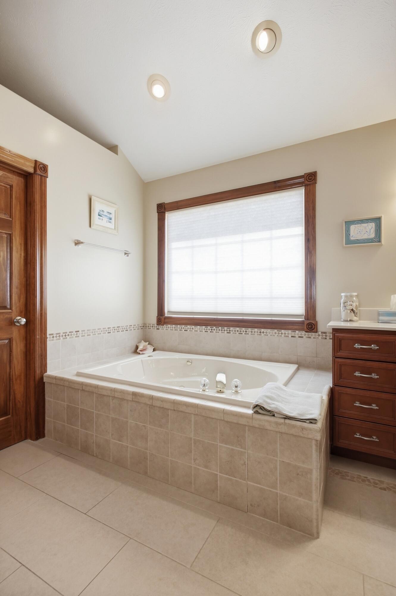 954 Forest Edge Avenue, Springfield, Ohio 45503