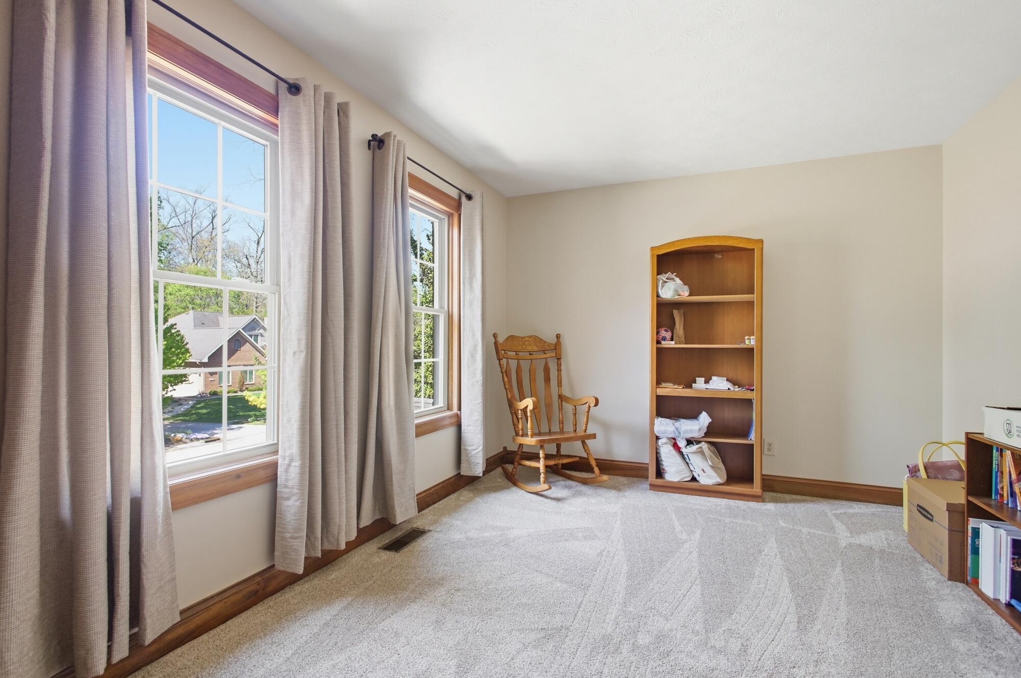 954 Forest Edge Avenue, Springfield, Ohio 45503