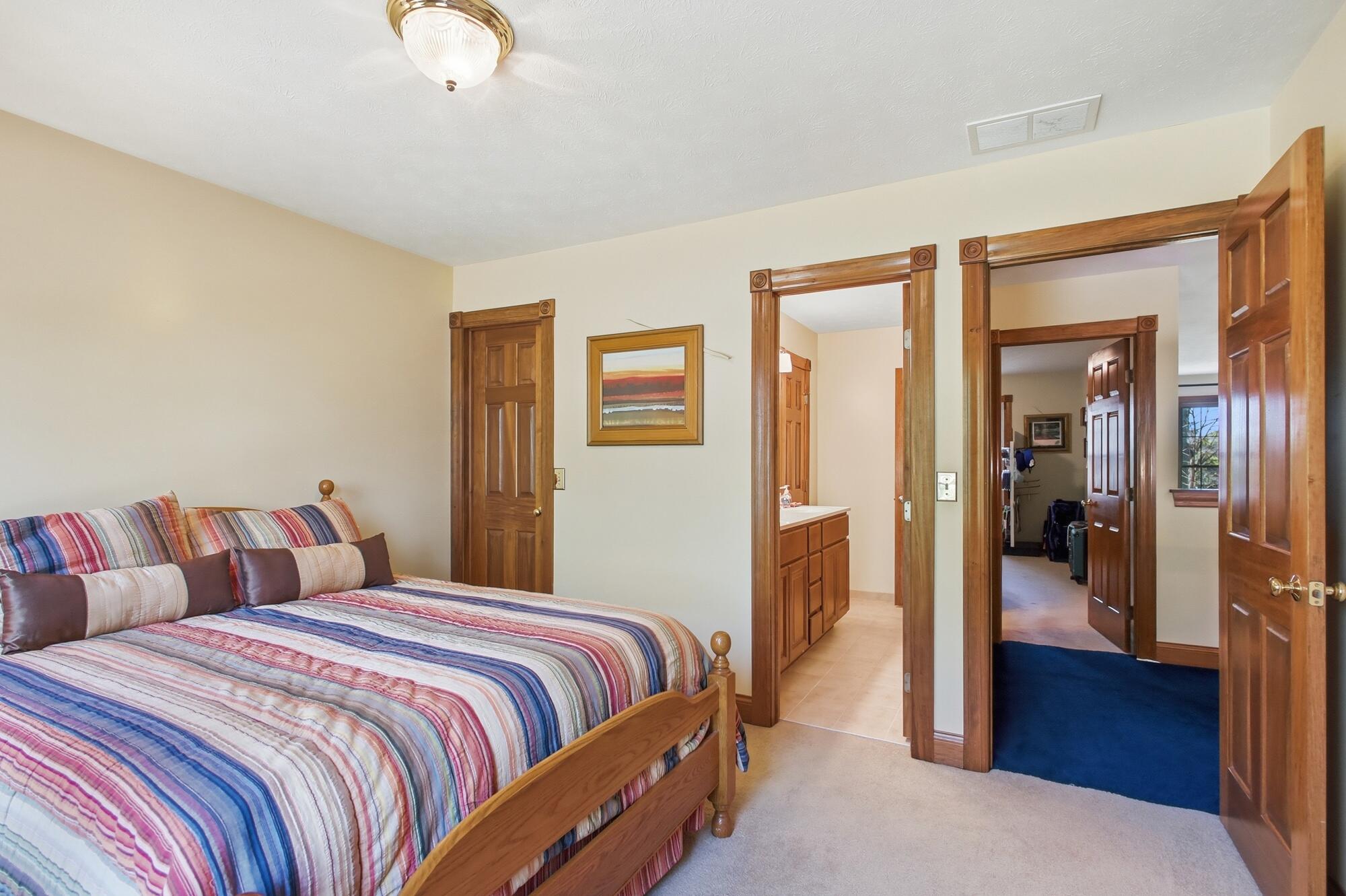 954 Forest Edge Avenue, Springfield, Ohio 45503