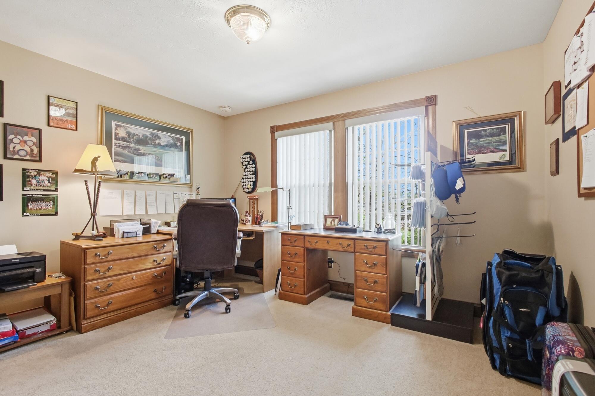 954 Forest Edge Avenue, Springfield, Ohio 45503