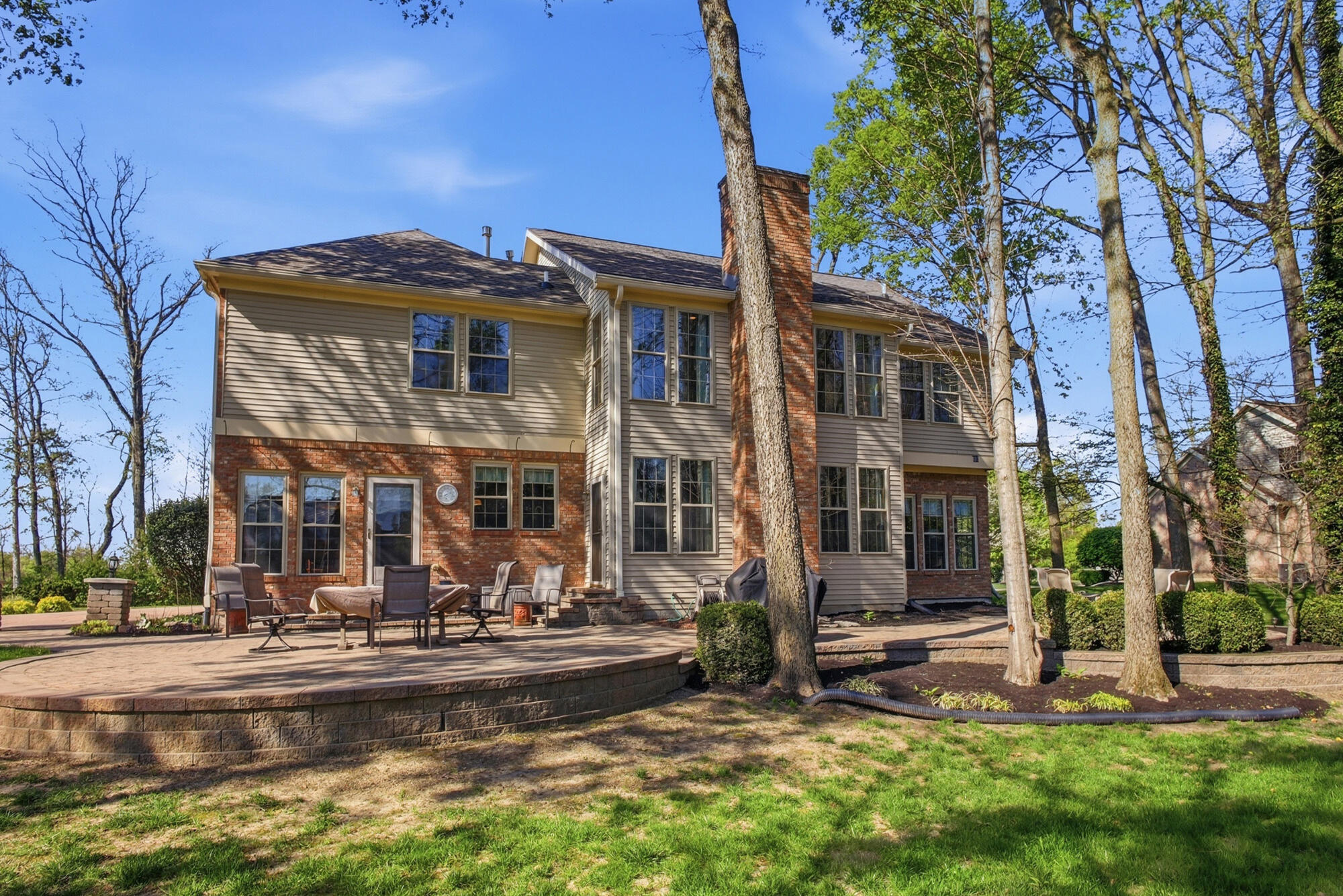 954 Forest Edge Avenue, Springfield, Ohio 45503