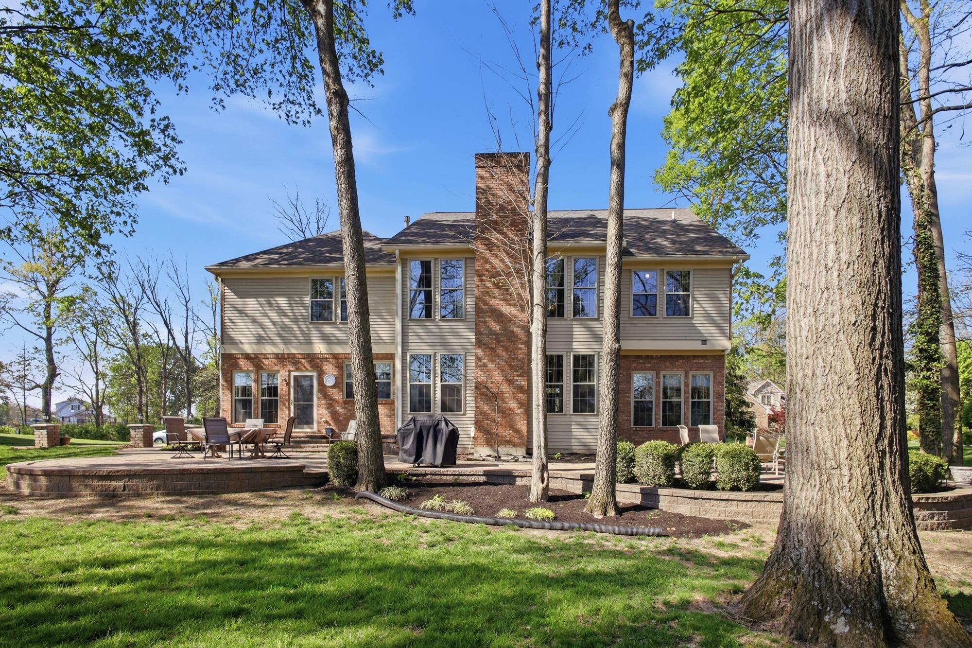 954 Forest Edge Avenue, Springfield, Ohio 45503