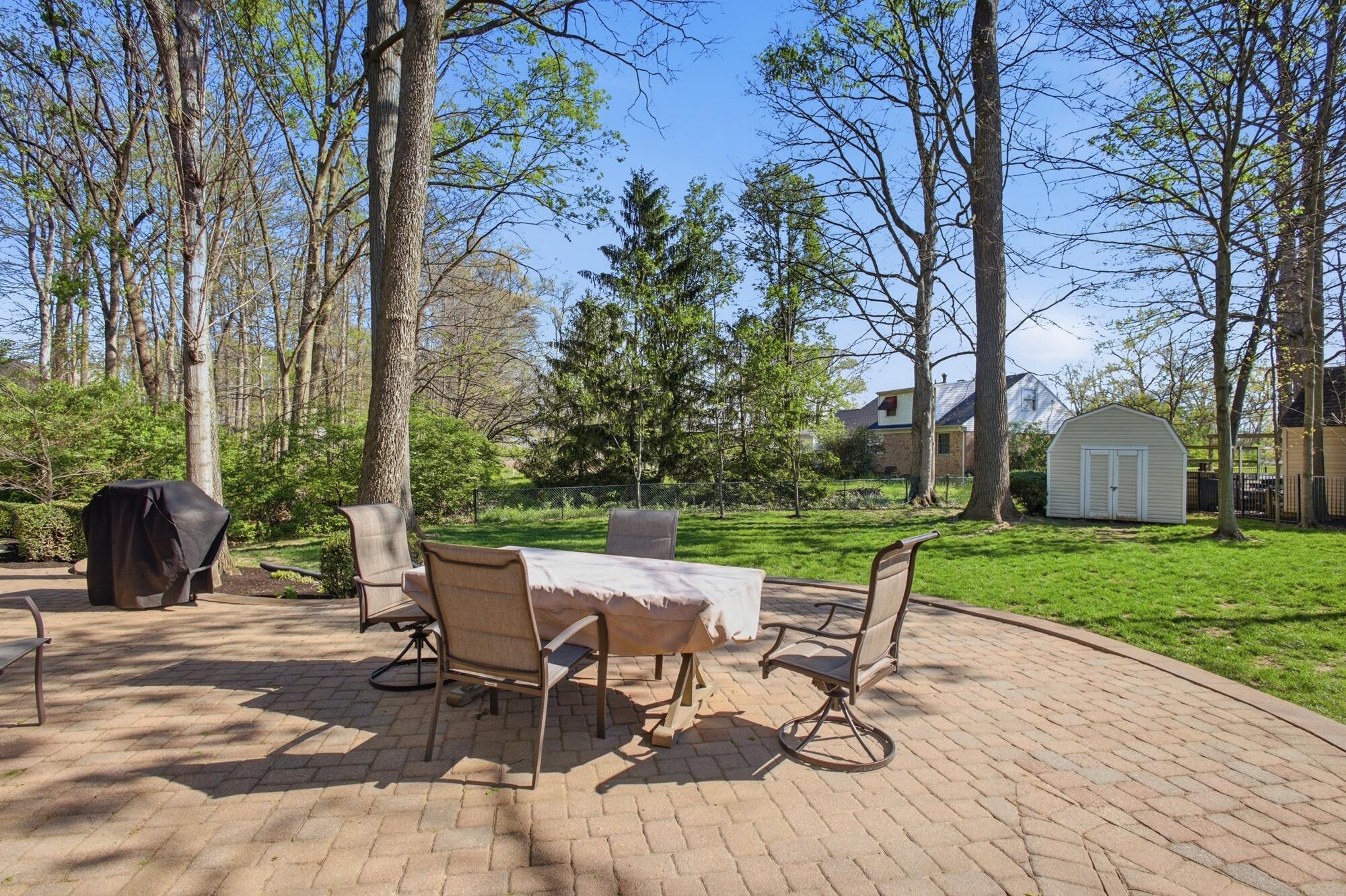 954 Forest Edge Avenue, Springfield, Ohio 45503