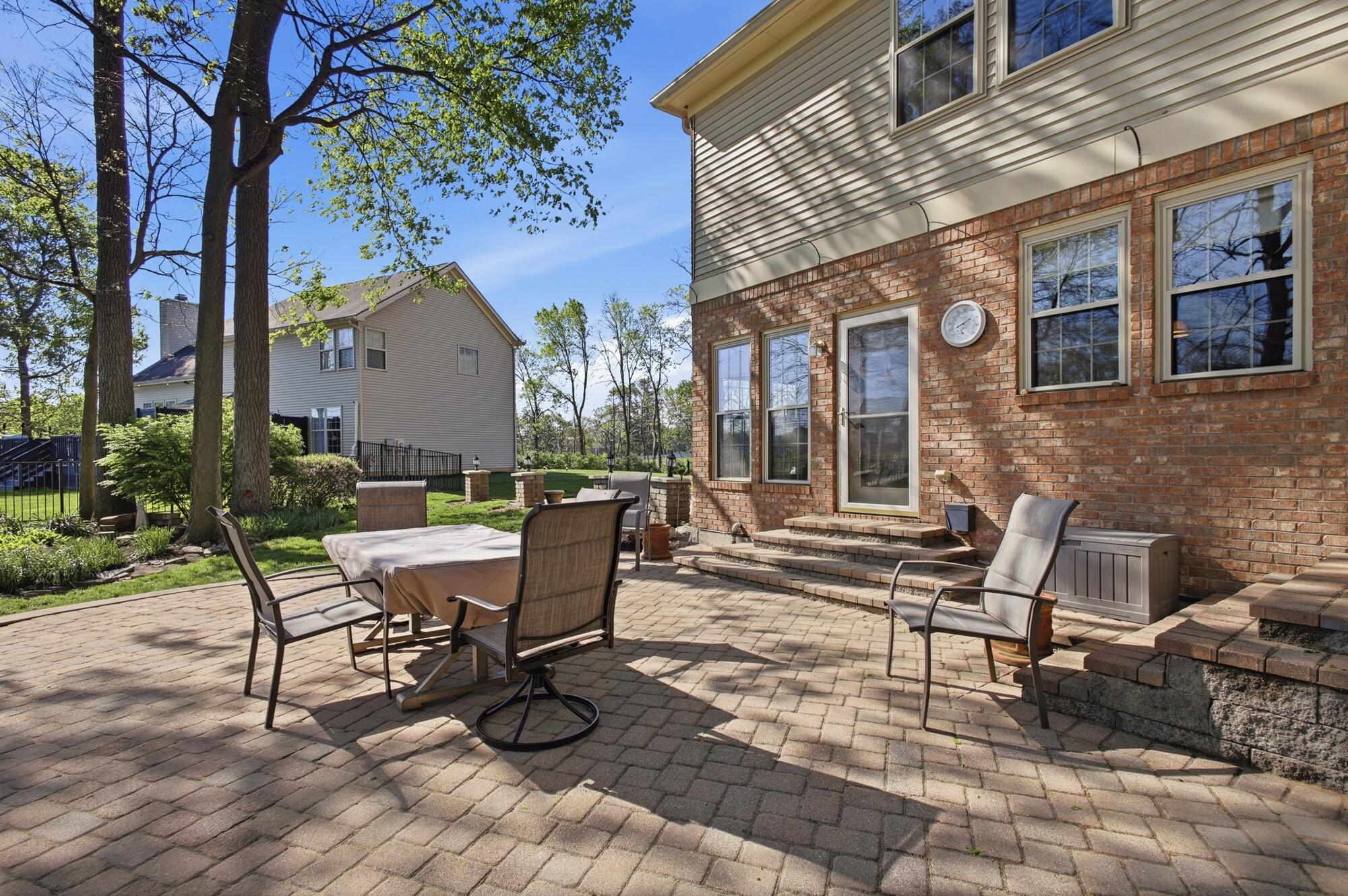 954 Forest Edge Avenue, Springfield, Ohio 45503