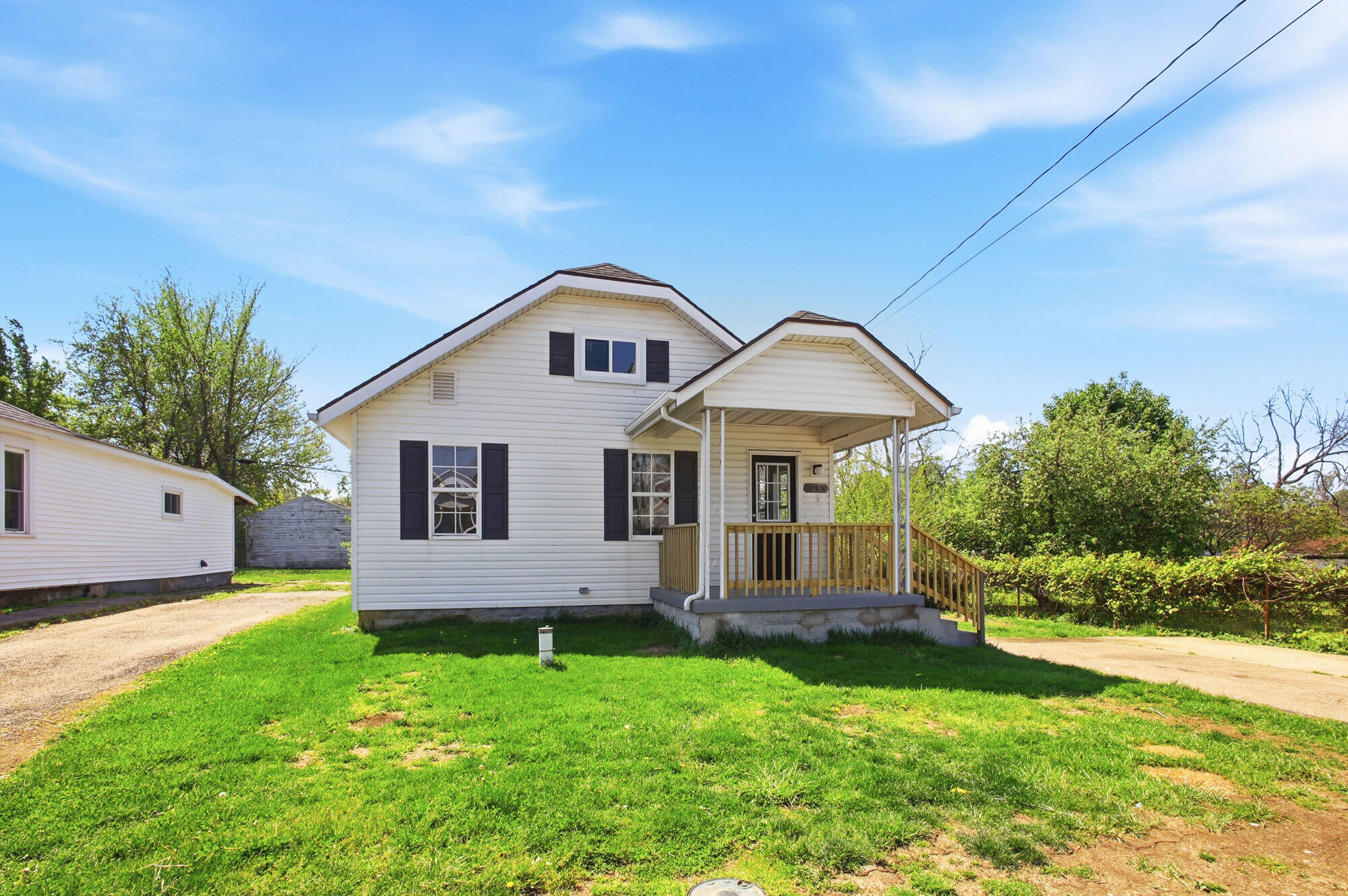 151 Kinnane Avenue, Springfield, Ohio 45505