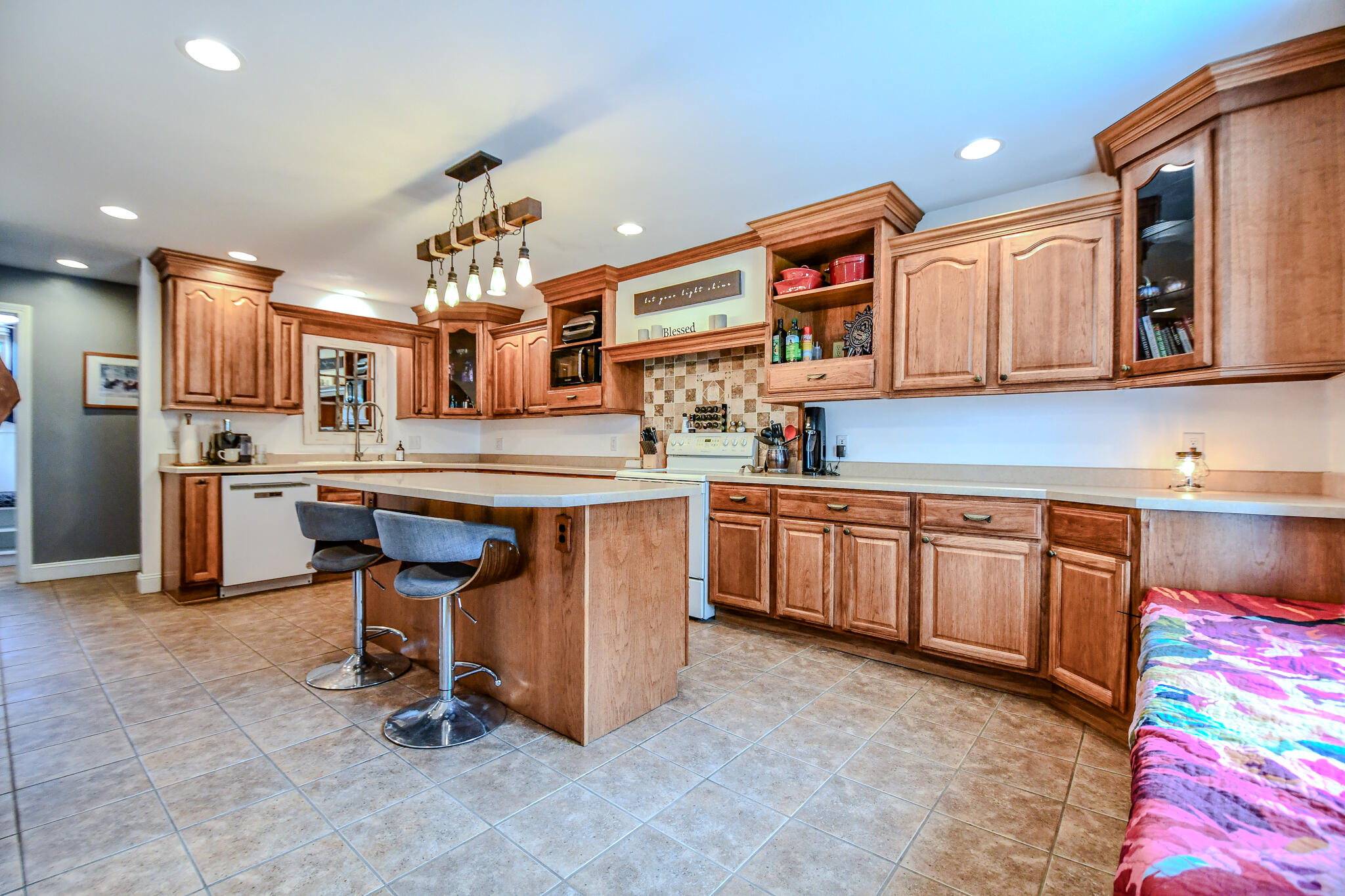 2471 Beechknoll Court, Centerville, Ohio 45458