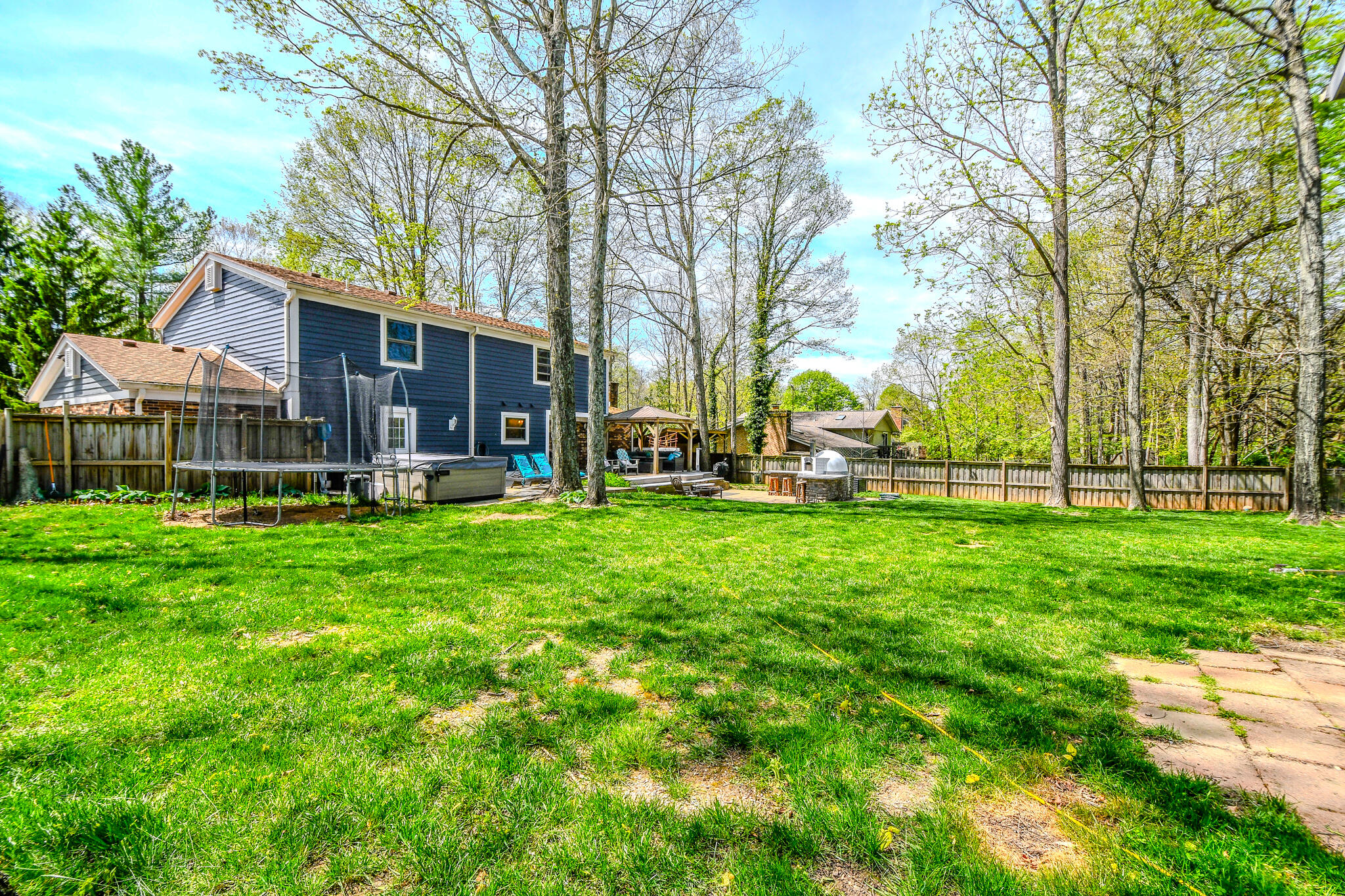 2471 Beechknoll Court, Centerville, Ohio 45458