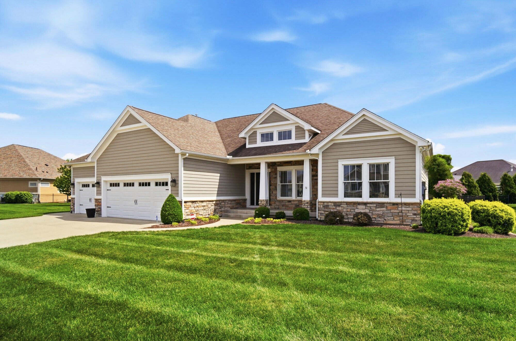 980 Greenmantle Drive, Troy, Ohio 45373