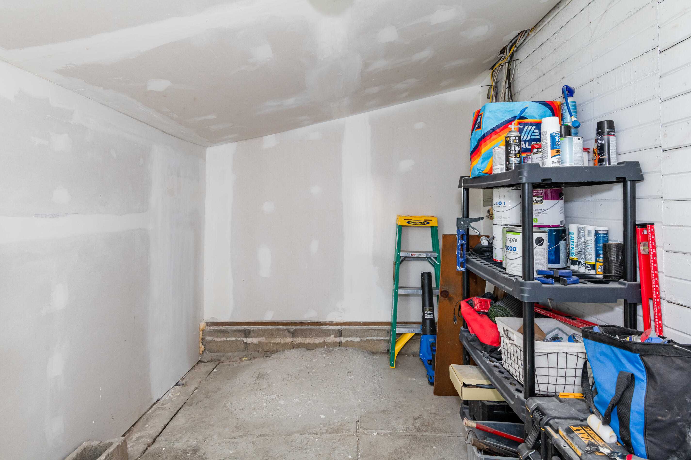 207 North Street, West Manchester, Ohio 45382