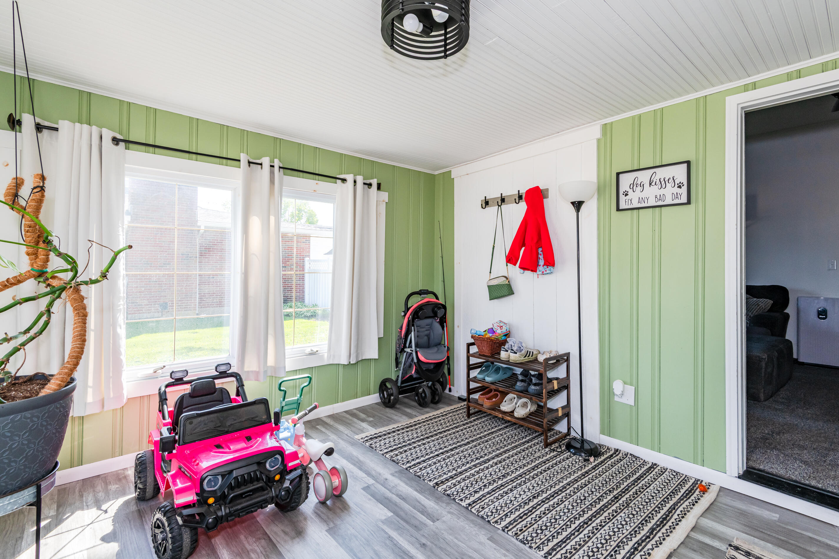 207 North Street, West Manchester, Ohio 45382