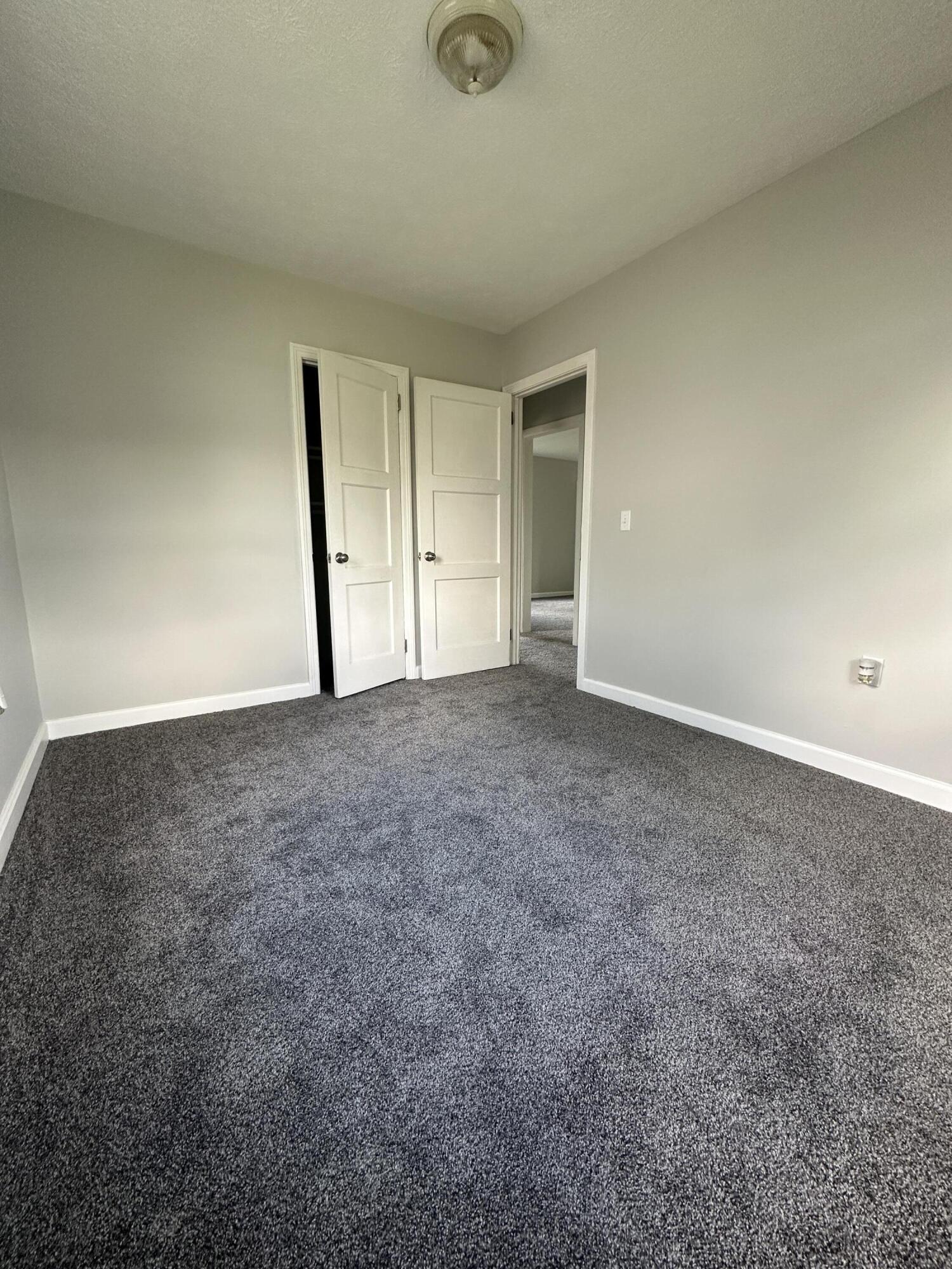 2050 Hadley Road, Springfield, Ohio 45505