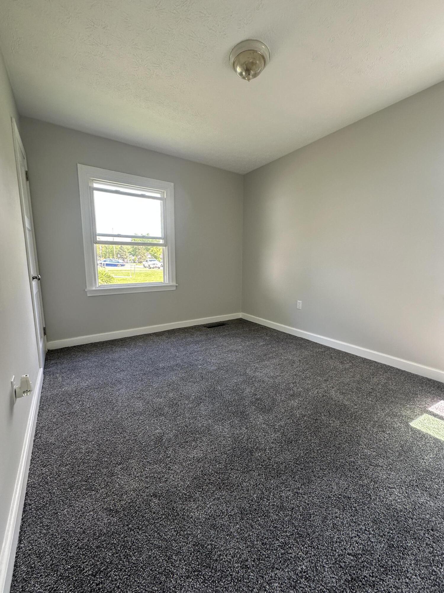 2050 Hadley Road, Springfield, Ohio 45505