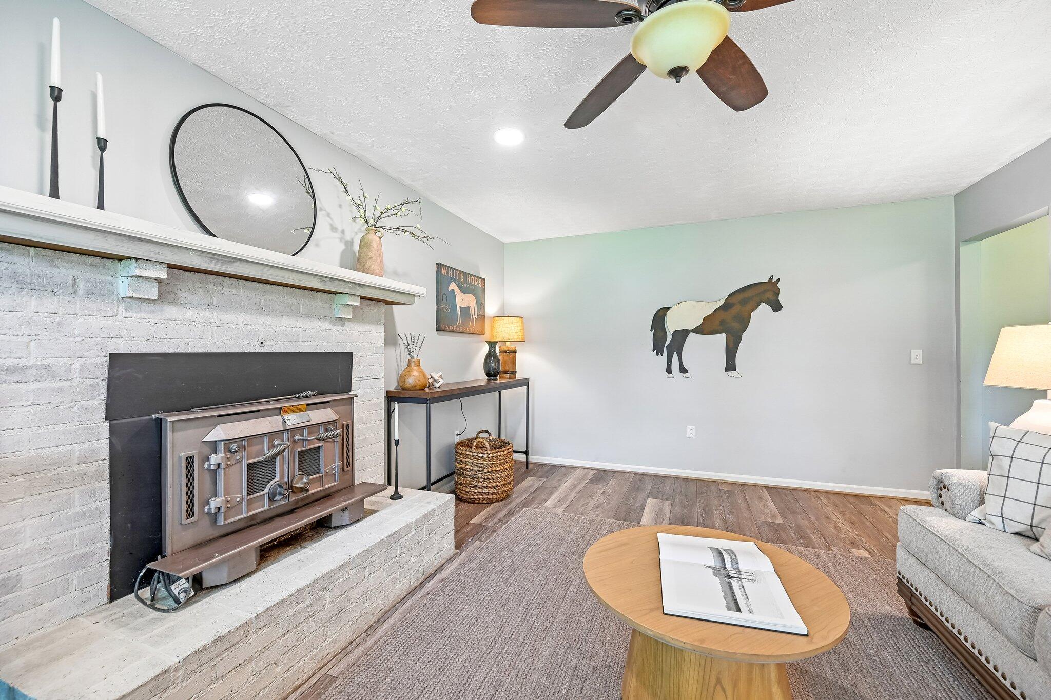 2880 Cheshire Road, Delaware, Ohio 43015