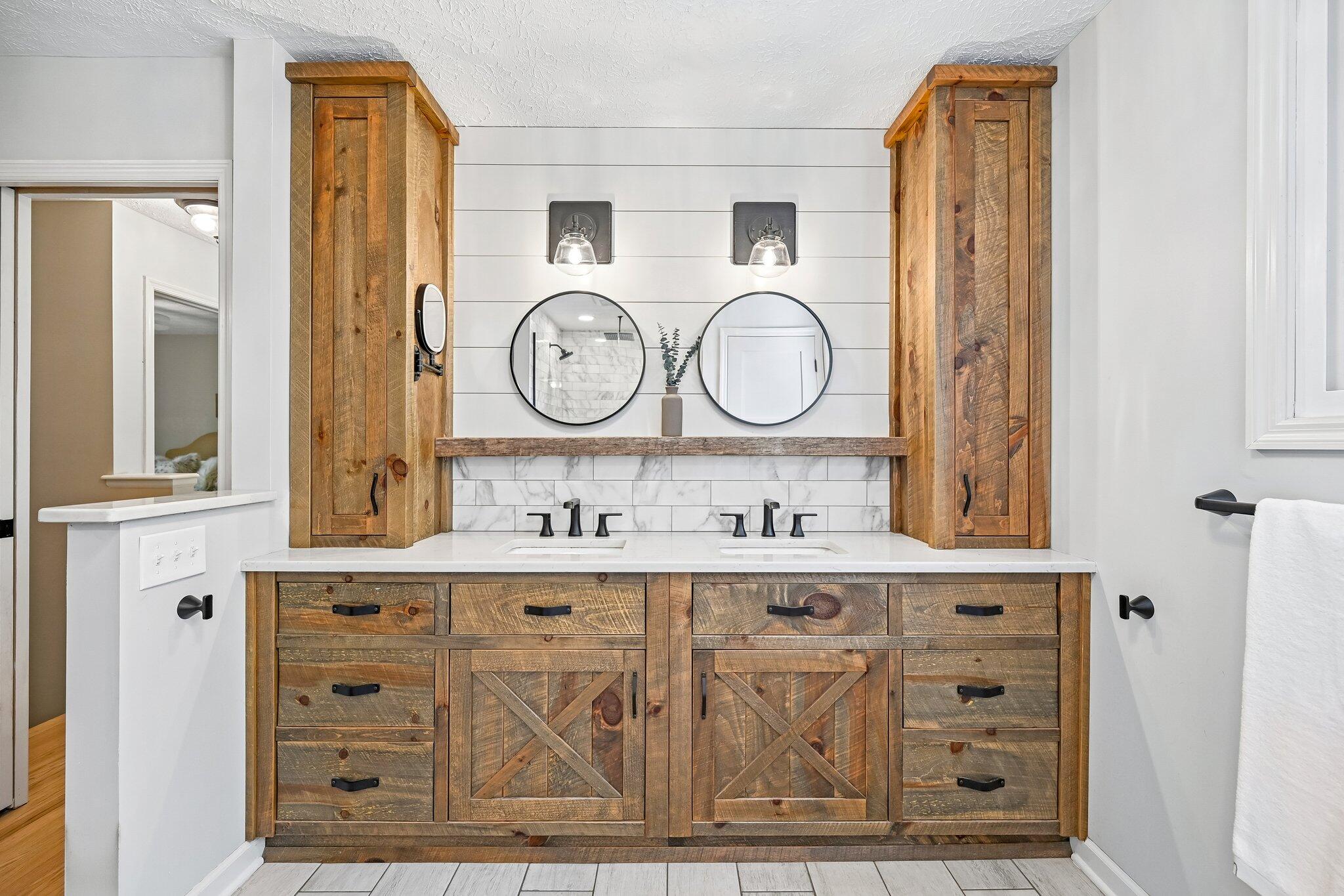 2880 Cheshire Road, Delaware, Ohio 43015