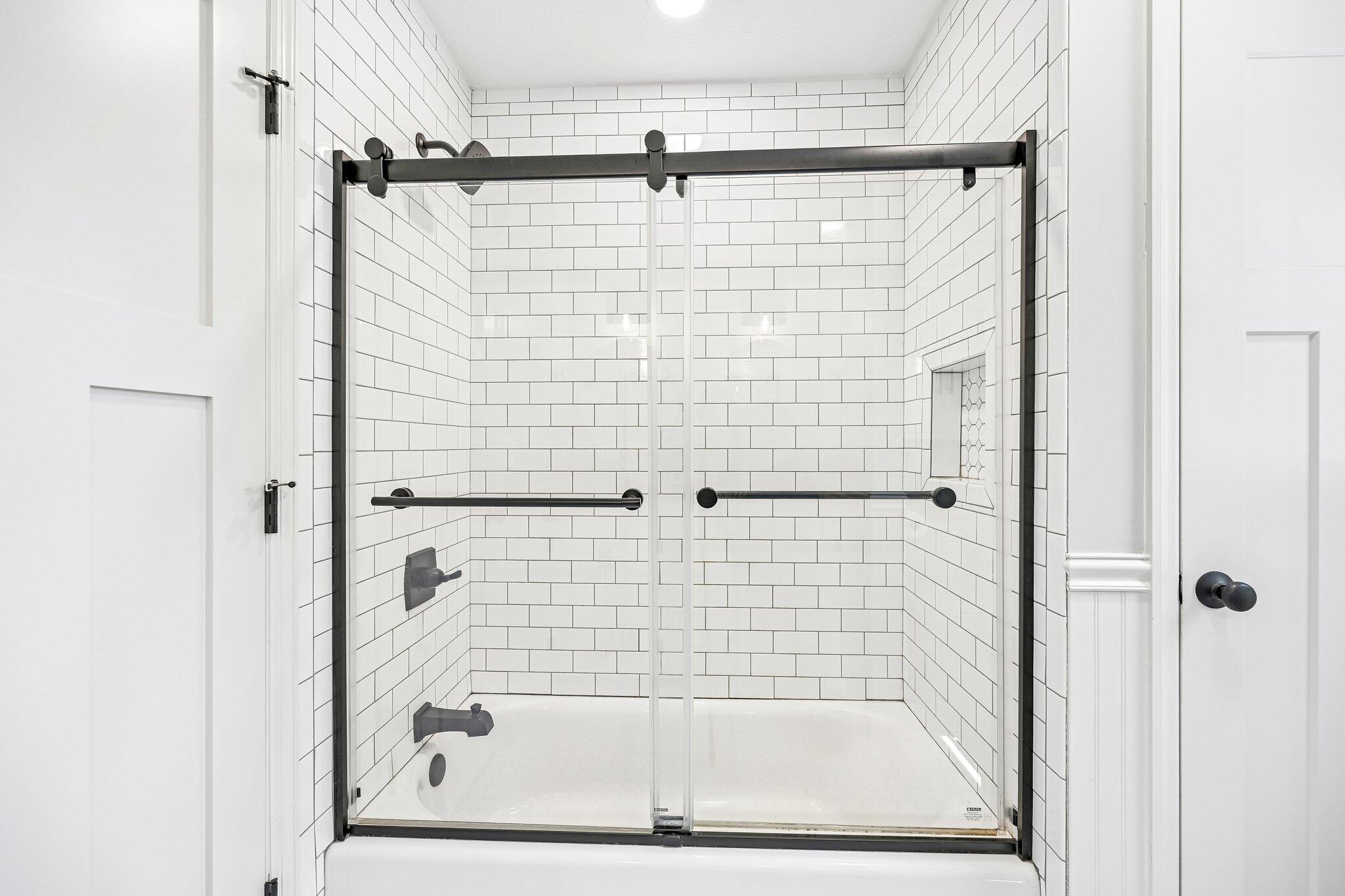 2880 Cheshire Road, Delaware, Ohio 43015