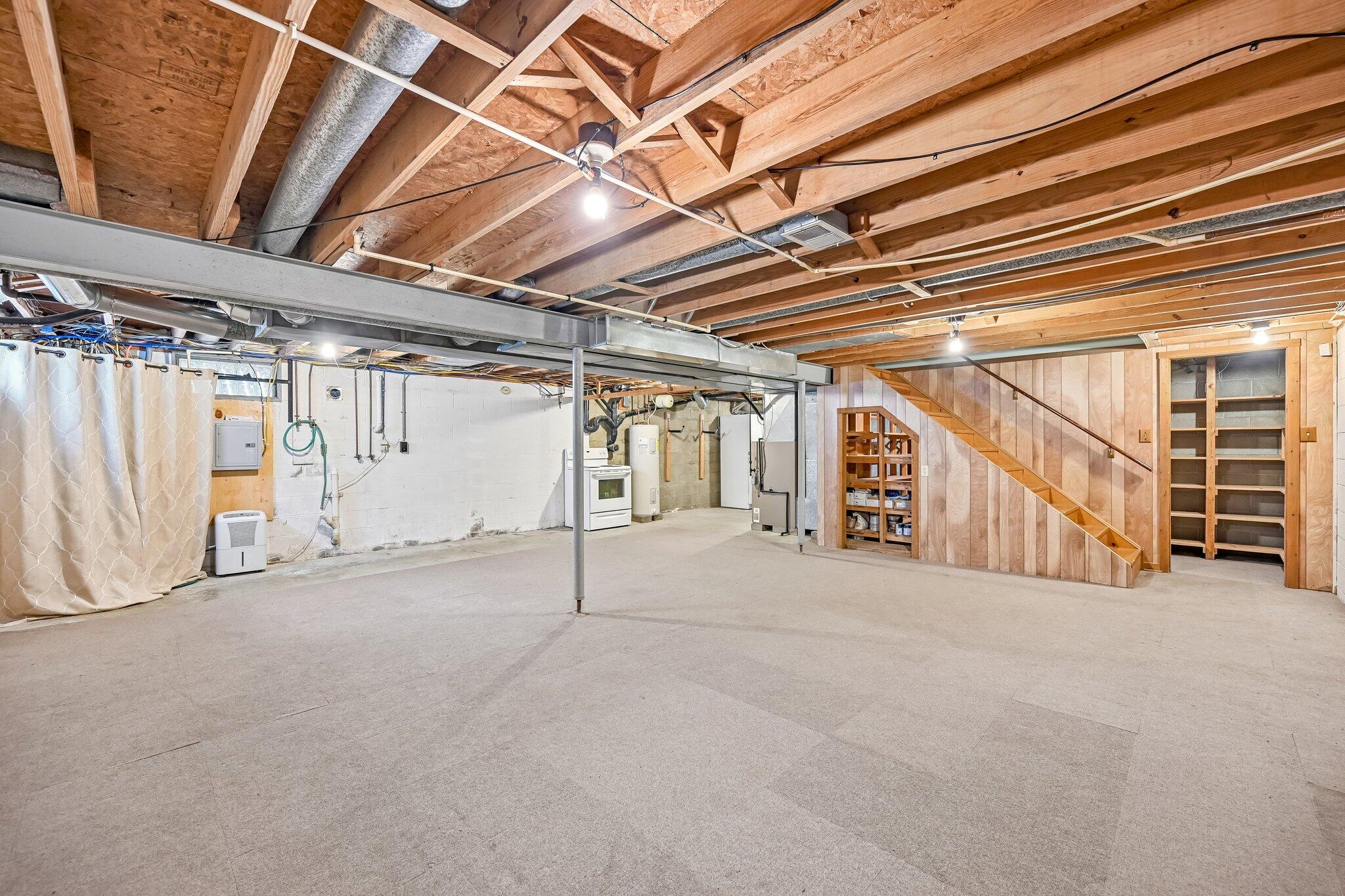 2880 Cheshire Road, Delaware, Ohio 43015