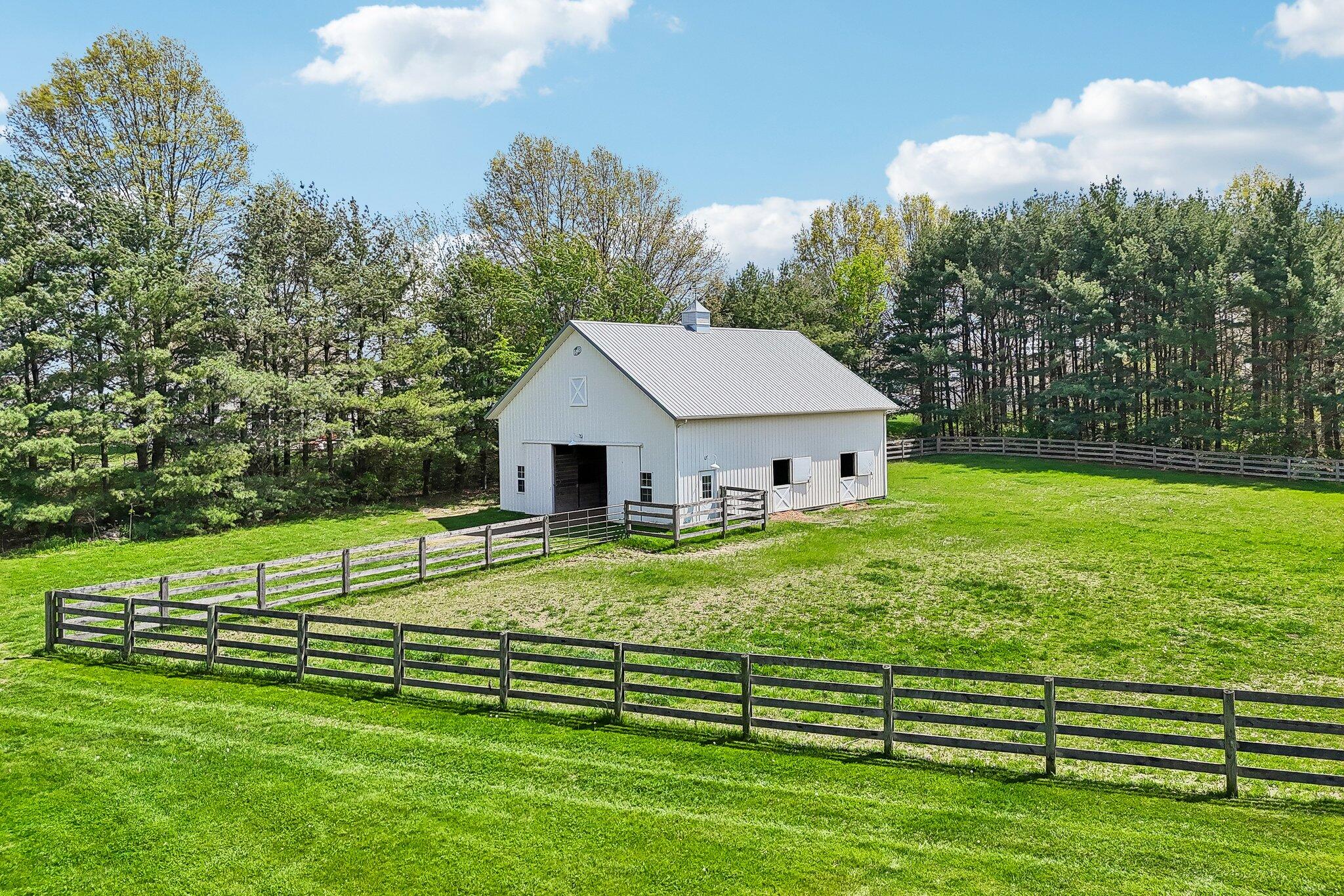 2880 Cheshire Road, Delaware, Ohio 43015