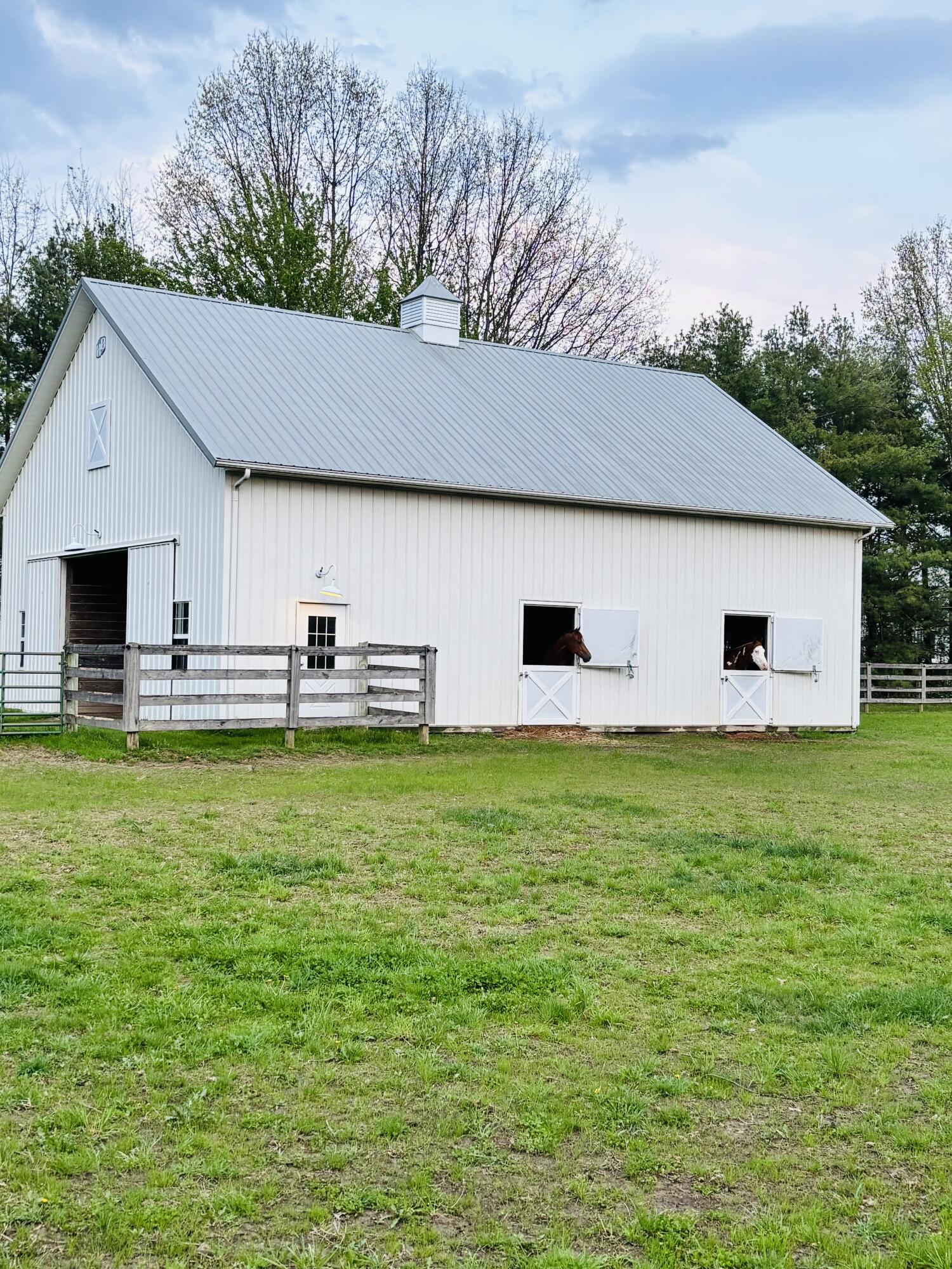 2880 Cheshire Road, Delaware, Ohio 43015