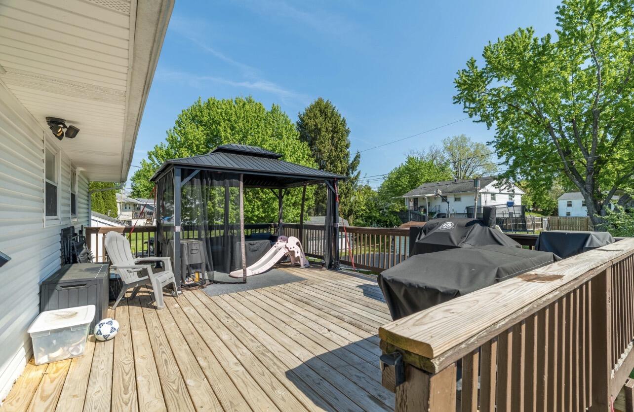 558 Bowser Street, New Carlisle, Ohio 45344