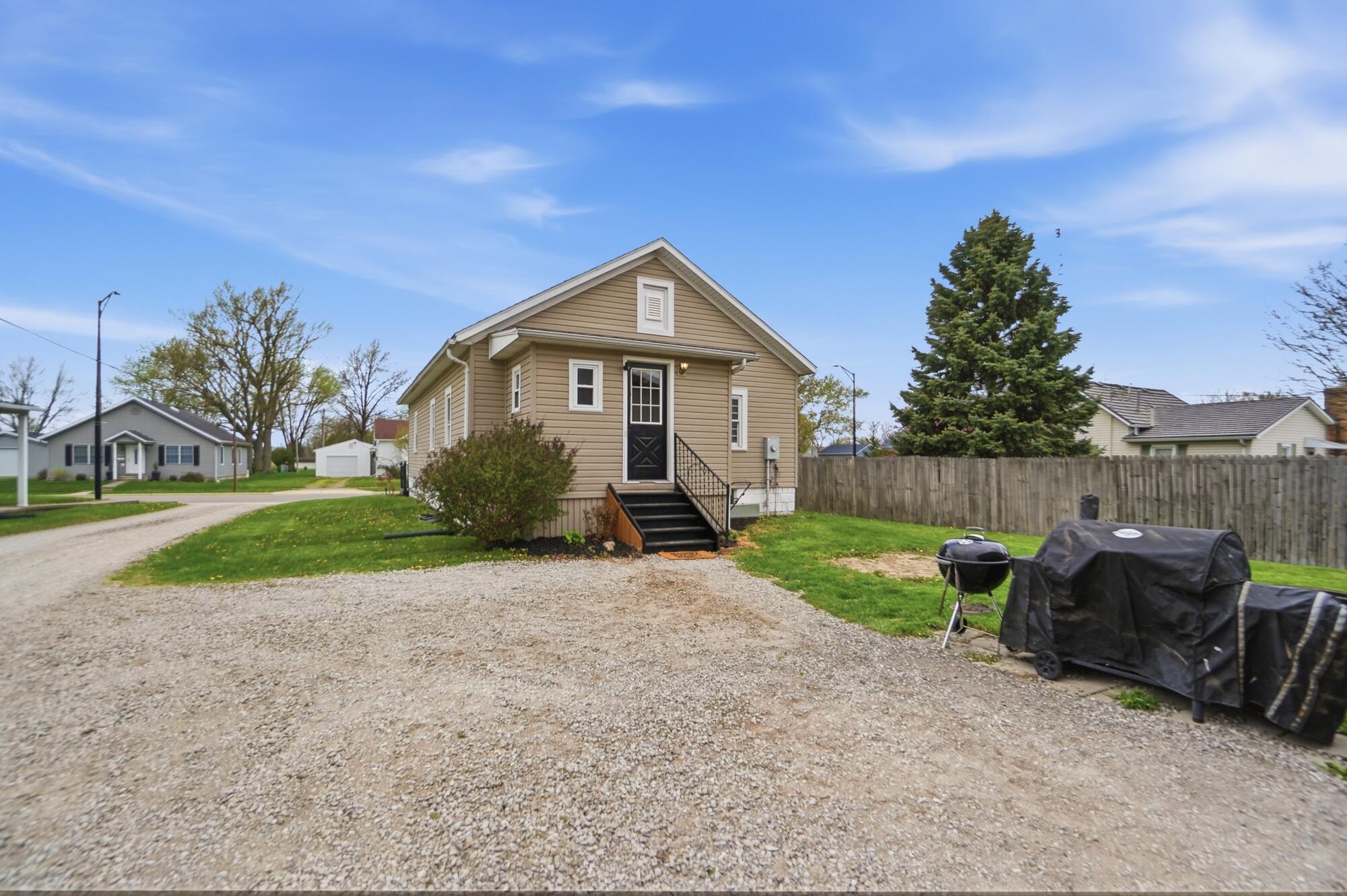 706 Buchanan Street, Wapakoneta, Ohio 45895