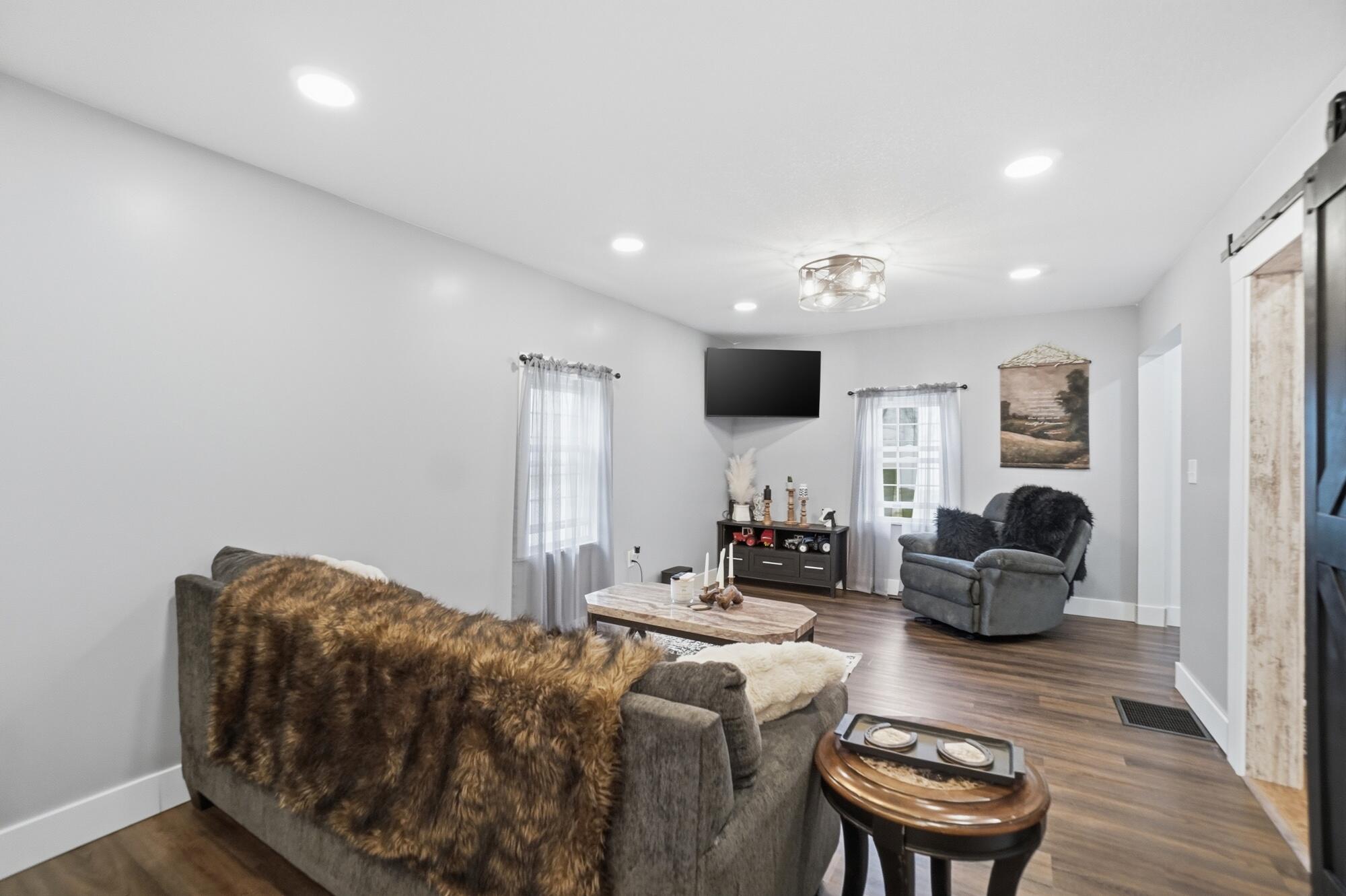 706 Buchanan Street, Wapakoneta, Ohio 45895