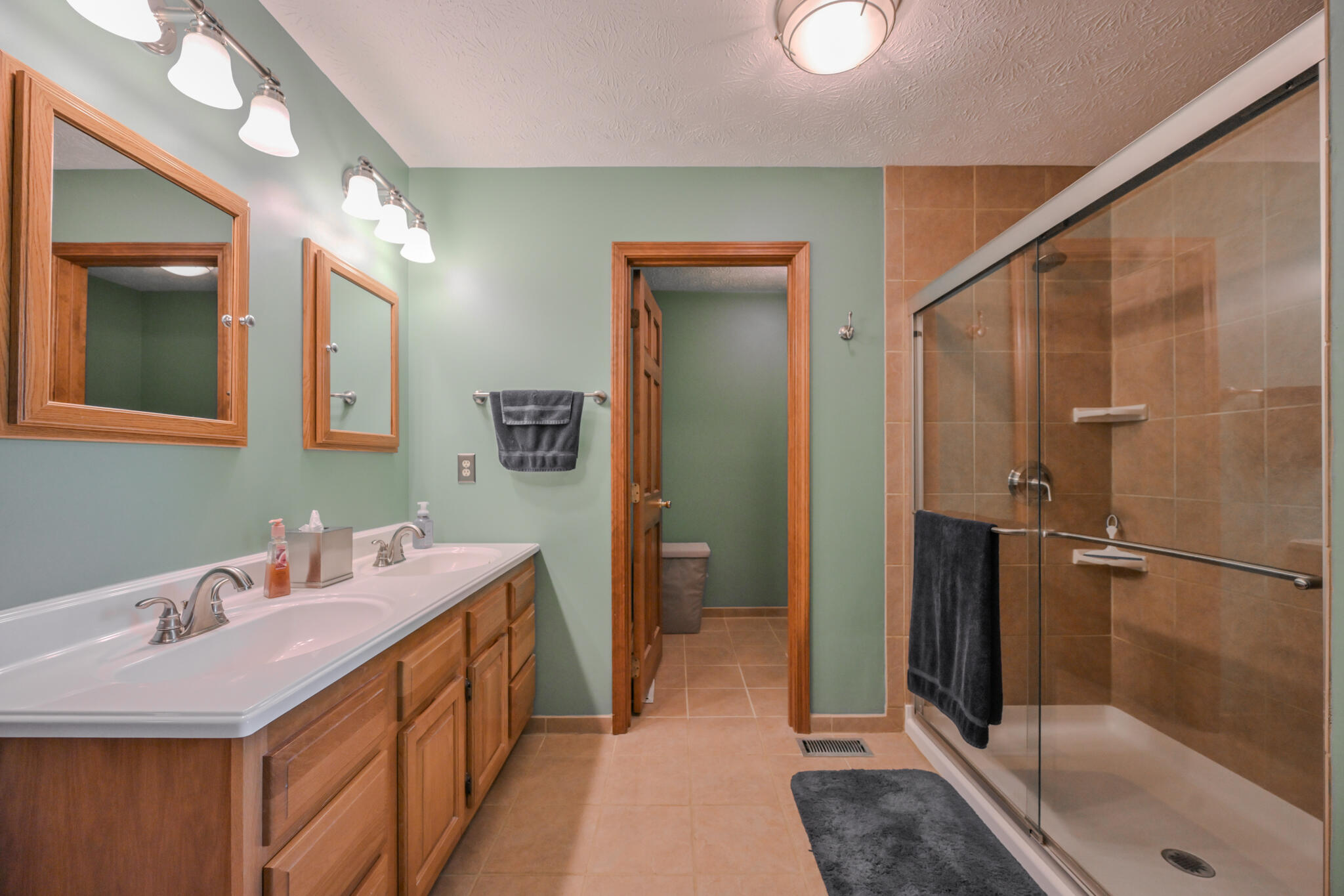 660 Eva Circle, Springfield, Ohio 45504