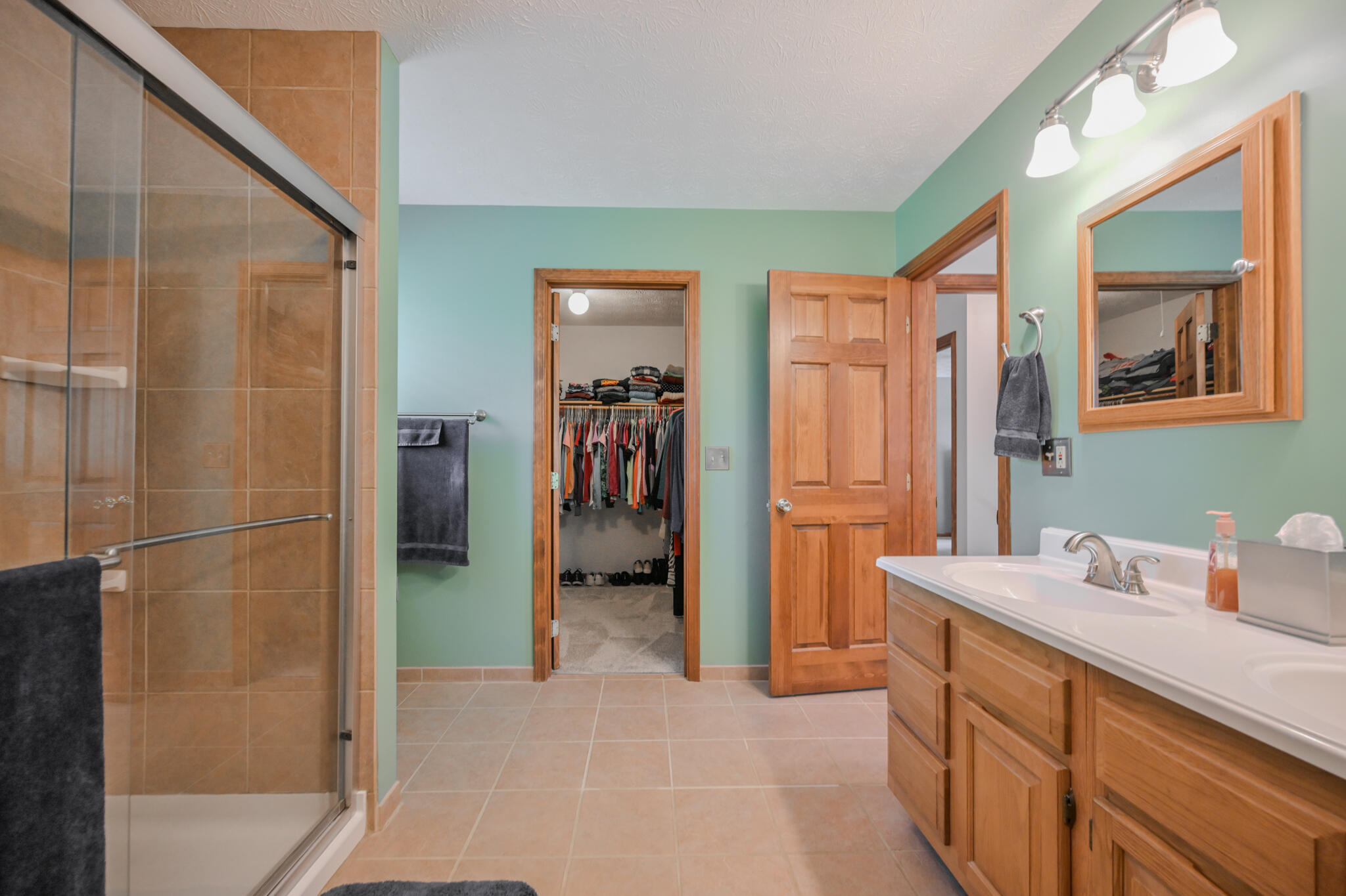 660 Eva Circle, Springfield, Ohio 45504