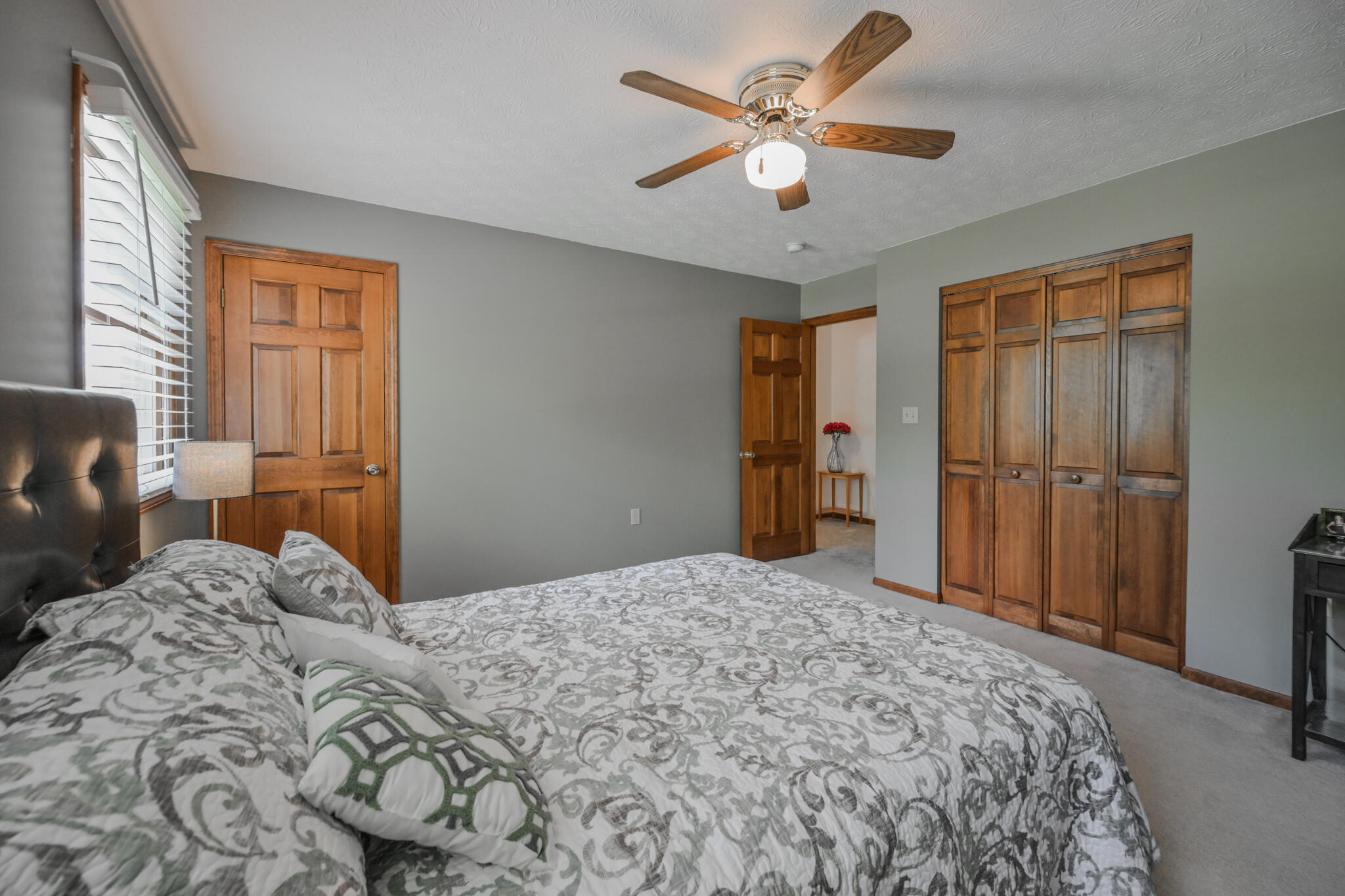 660 Eva Circle, Springfield, Ohio 45504