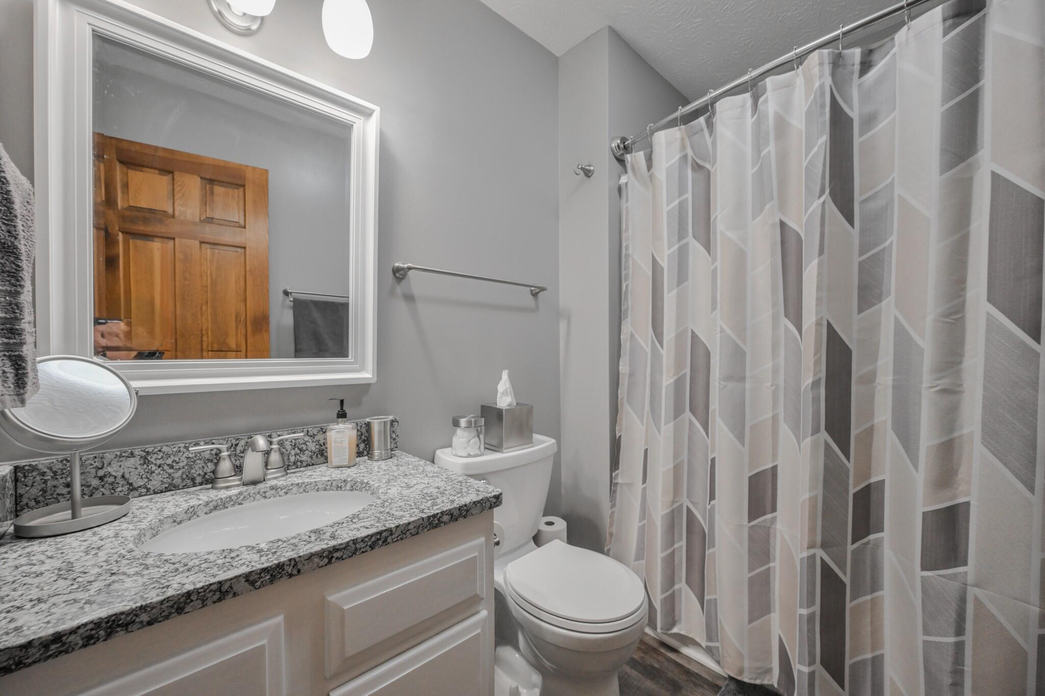 660 Eva Circle, Springfield, Ohio 45504