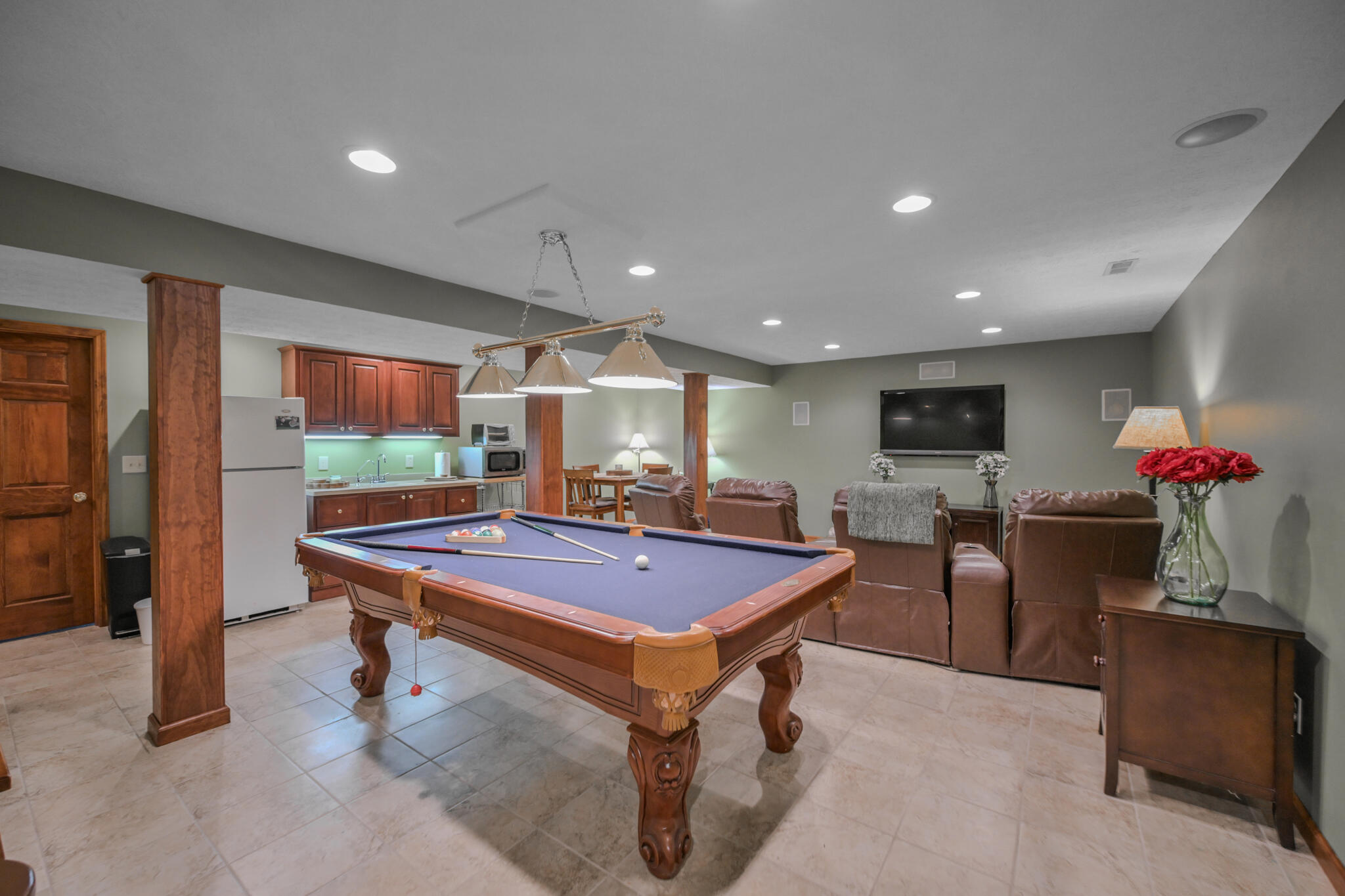 660 Eva Circle, Springfield, Ohio 45504