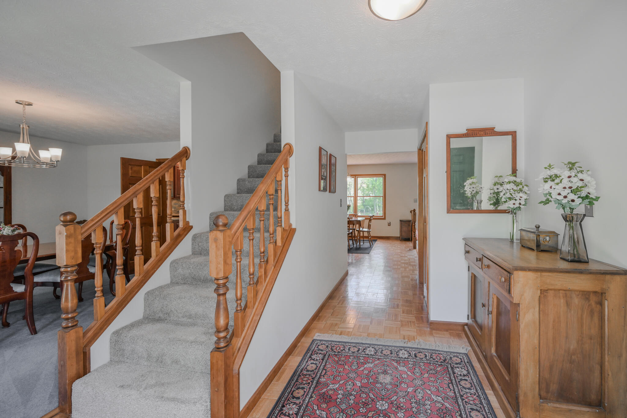 660 Eva Circle, Springfield, Ohio 45504