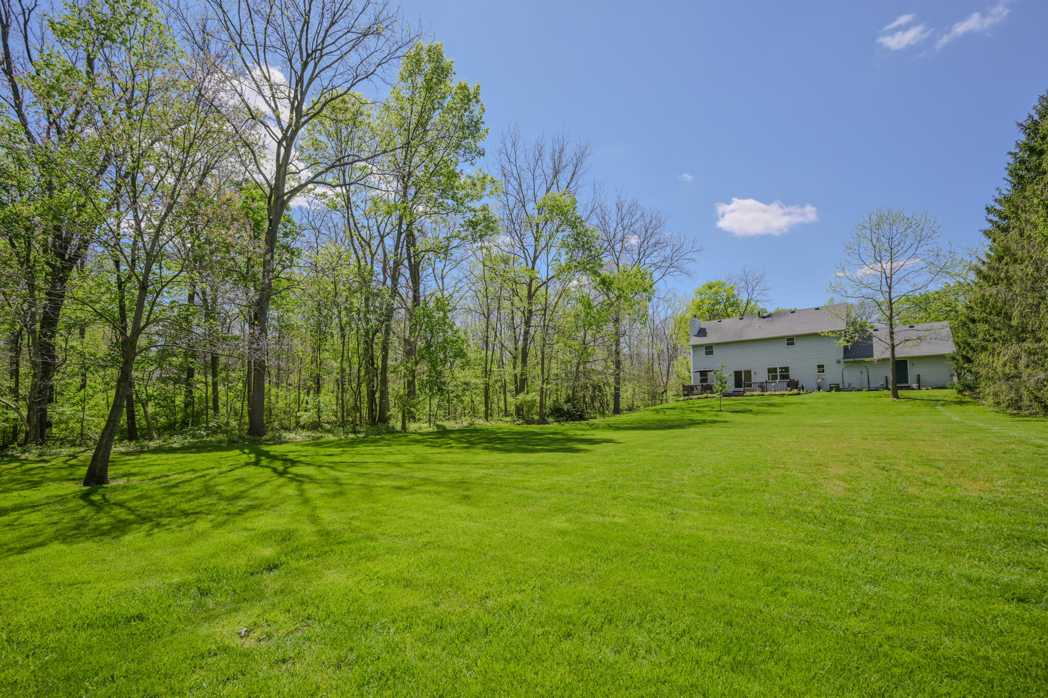 660 Eva Circle, Springfield, Ohio 45504