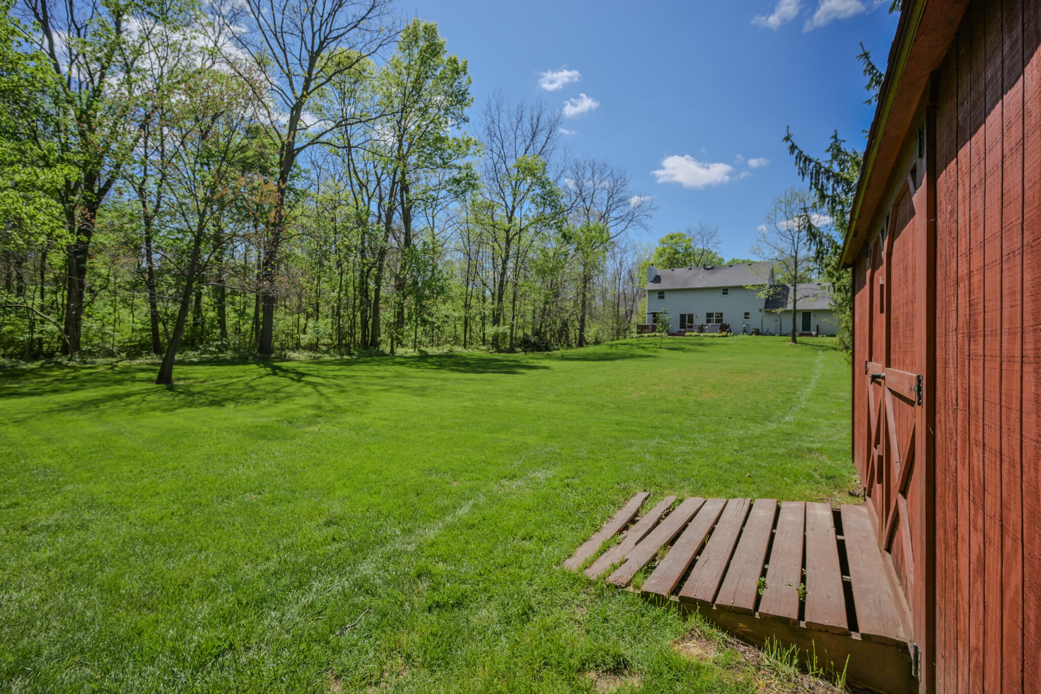 660 Eva Circle, Springfield, Ohio 45504