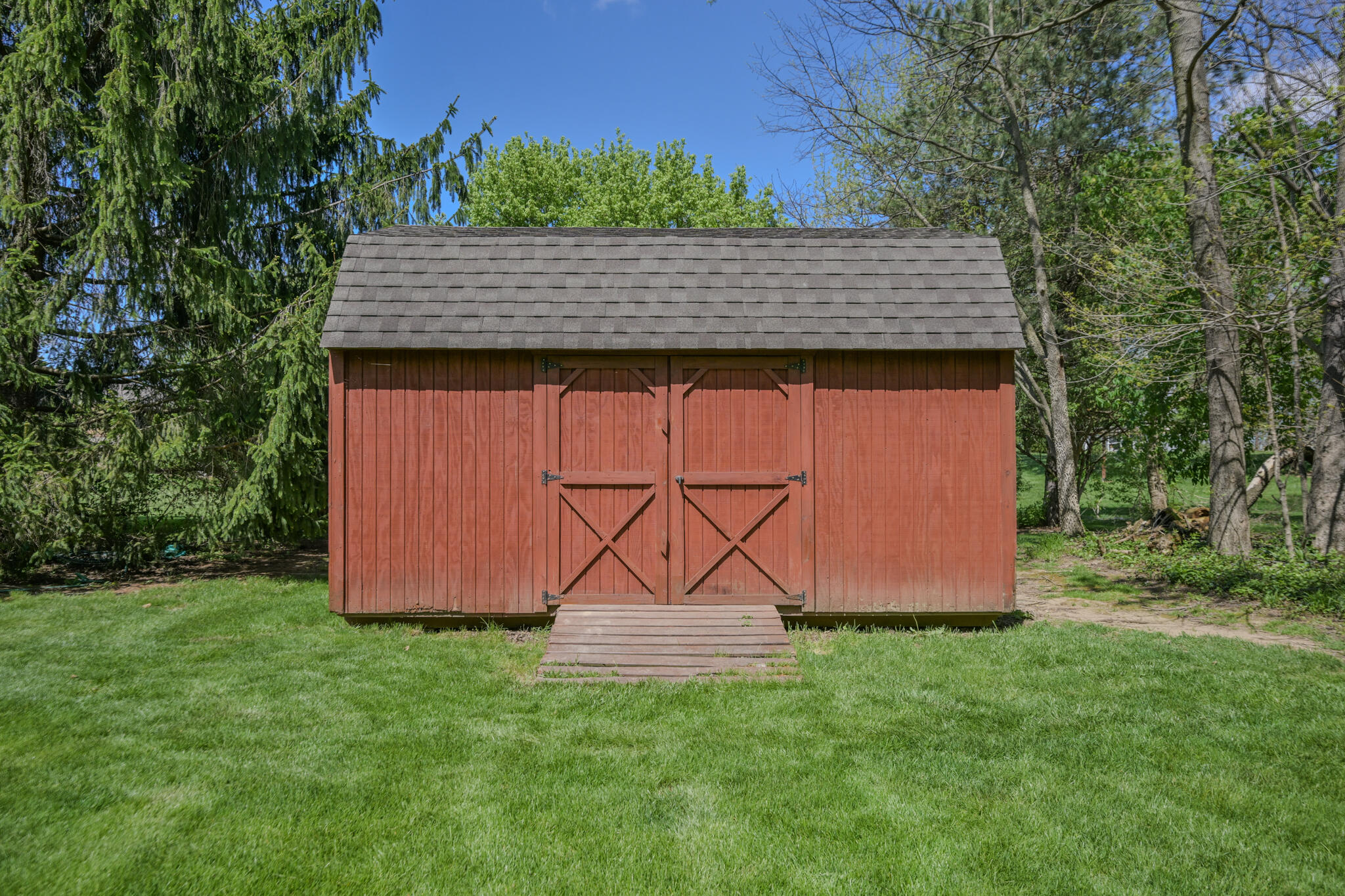 660 Eva Circle, Springfield, Ohio 45504