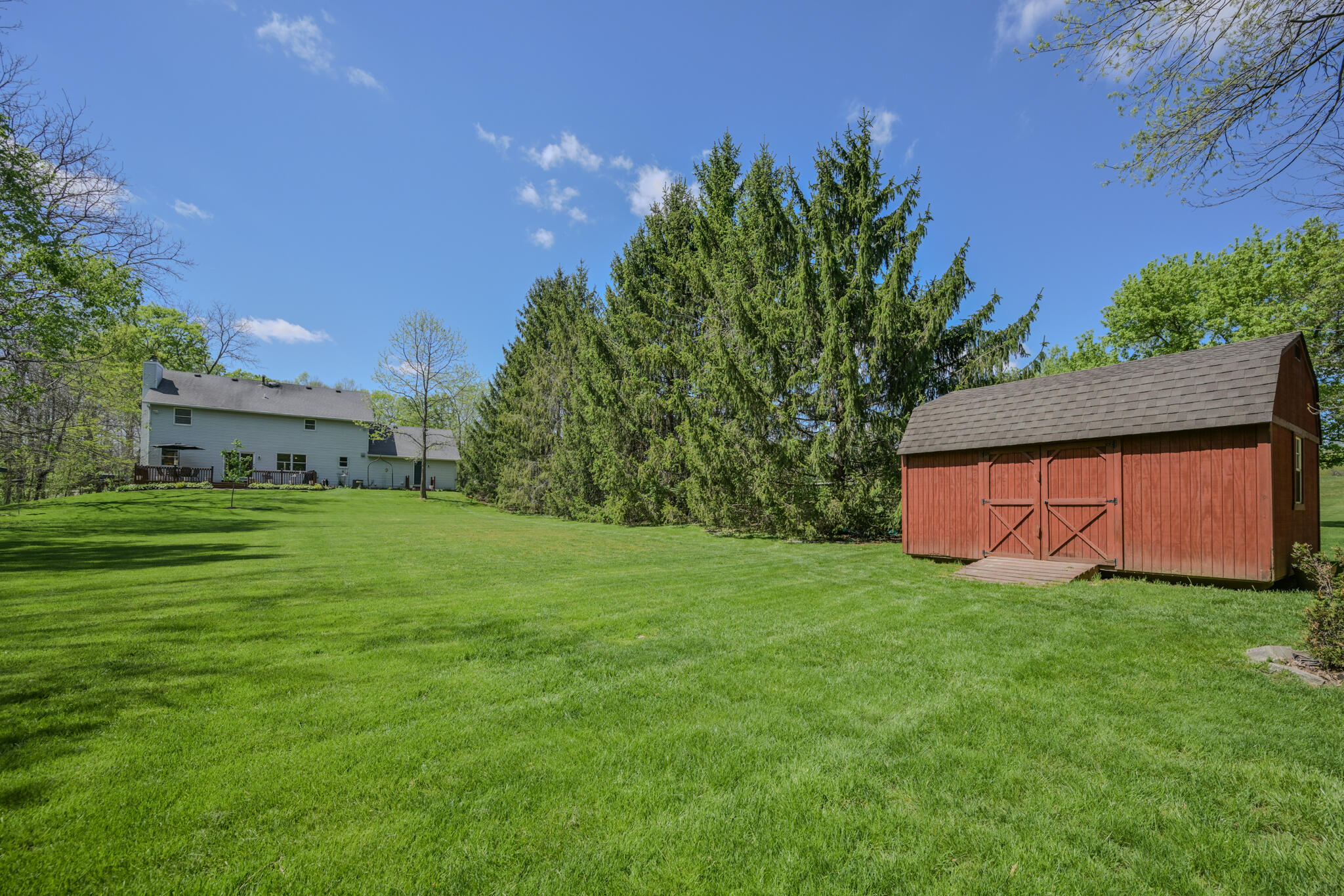 660 Eva Circle, Springfield, Ohio 45504