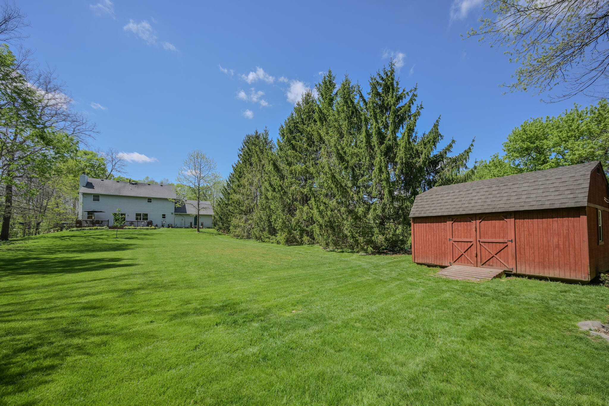 660 Eva Circle, Springfield, Ohio 45504