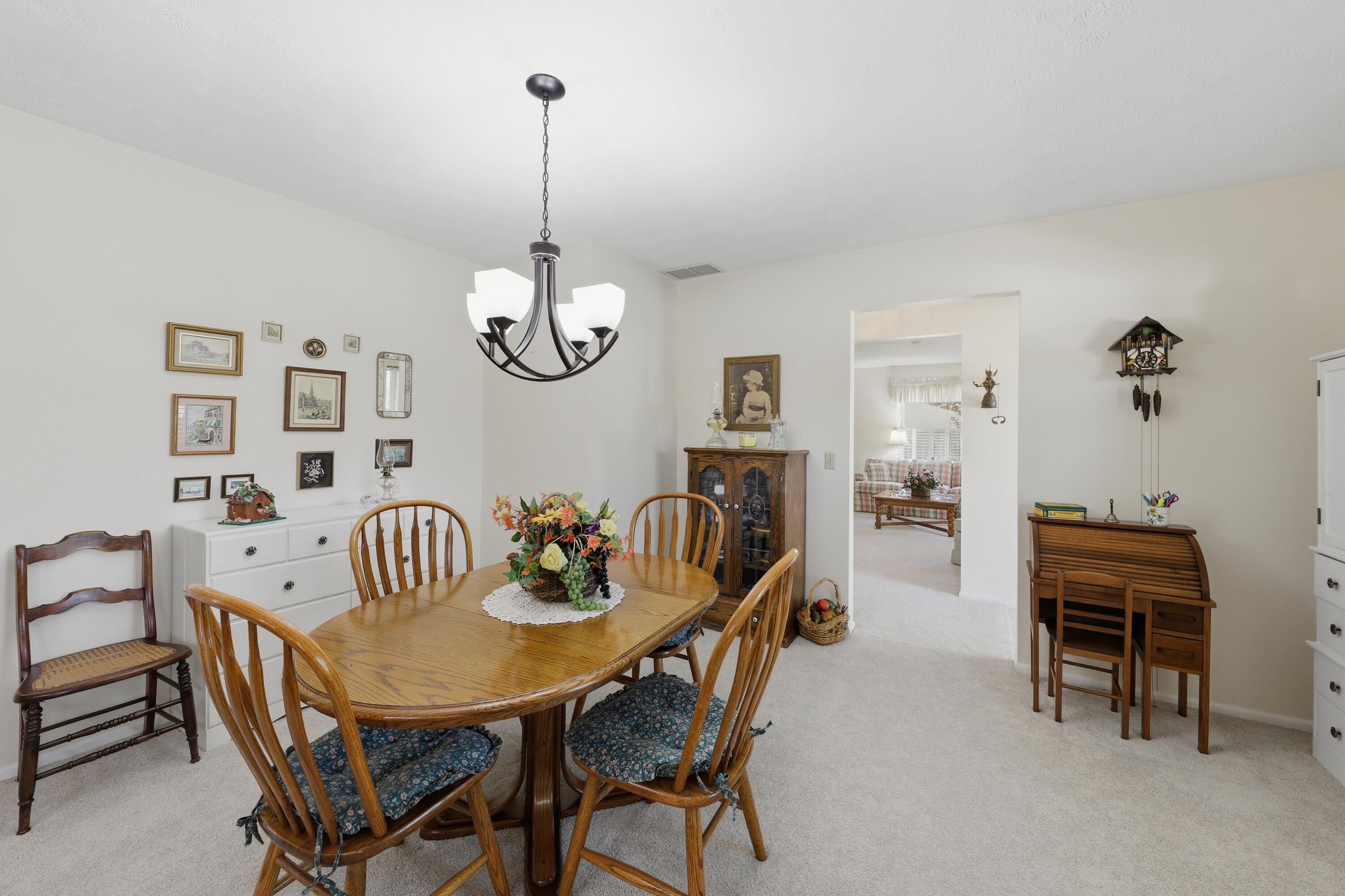 837 Santa Monica Avenue, Springfield, Ohio 45503