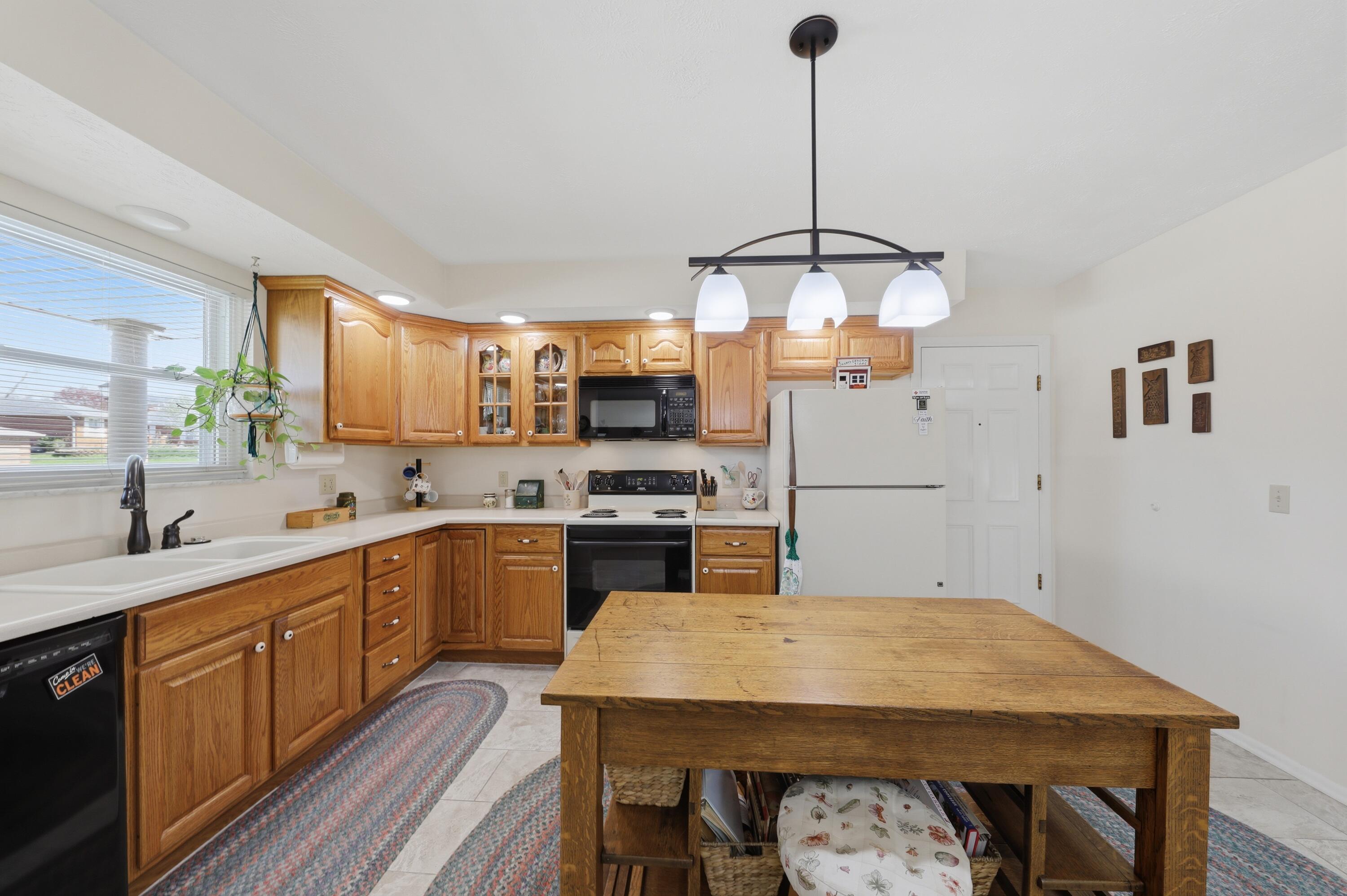 837 Santa Monica Avenue, Springfield, Ohio 45503