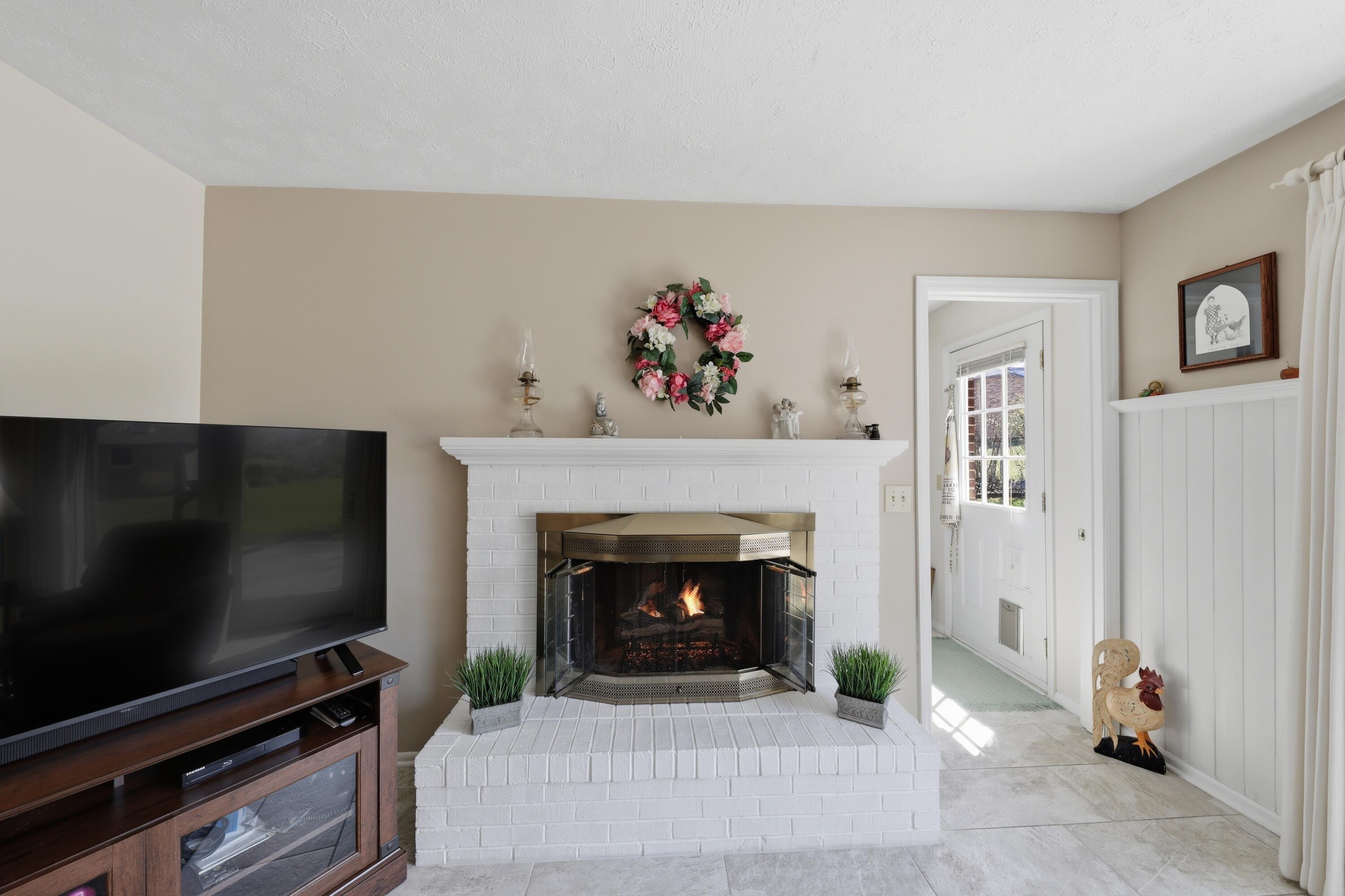 837 Santa Monica Avenue, Springfield, Ohio 45503