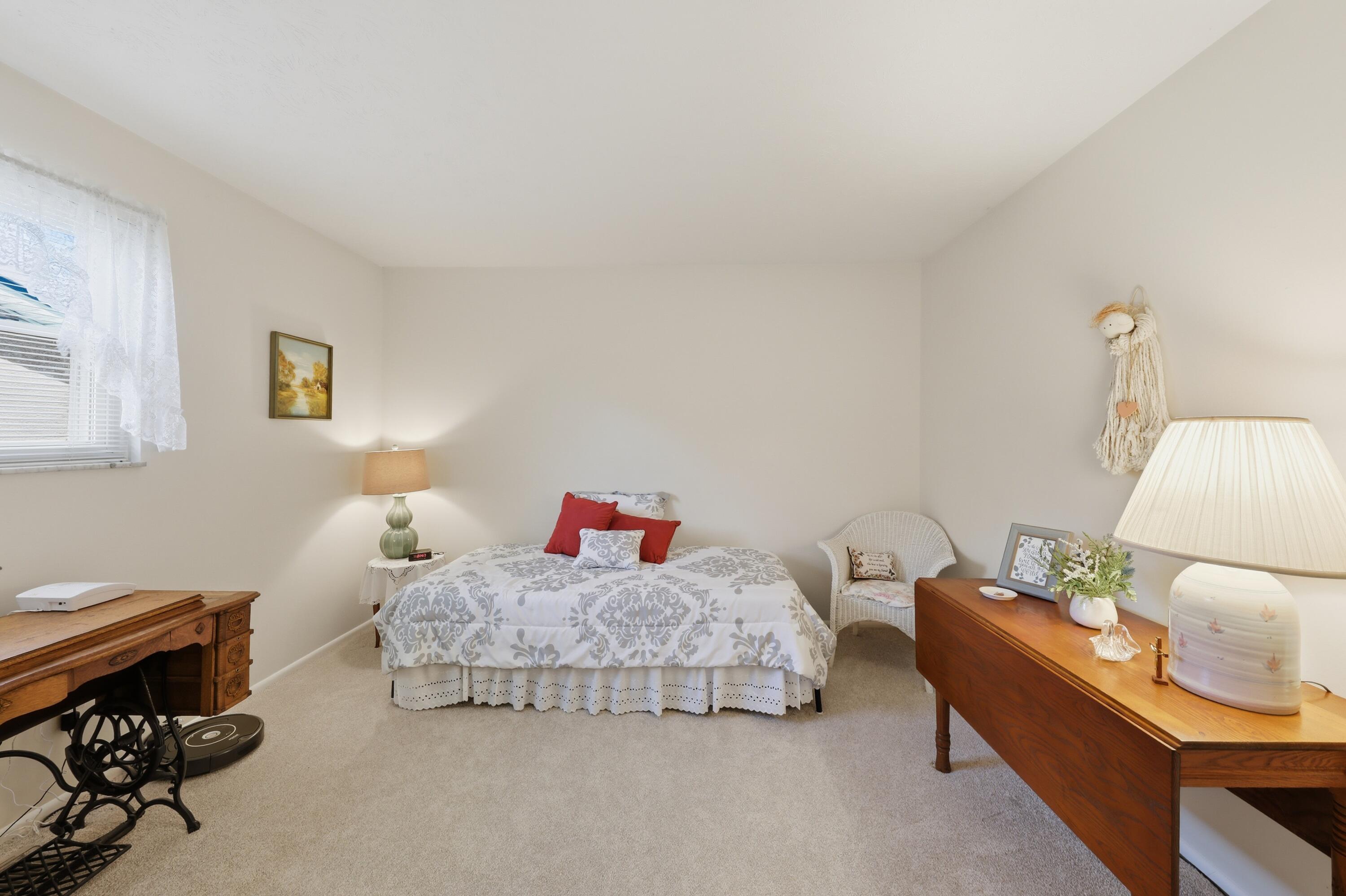 837 Santa Monica Avenue, Springfield, Ohio 45503