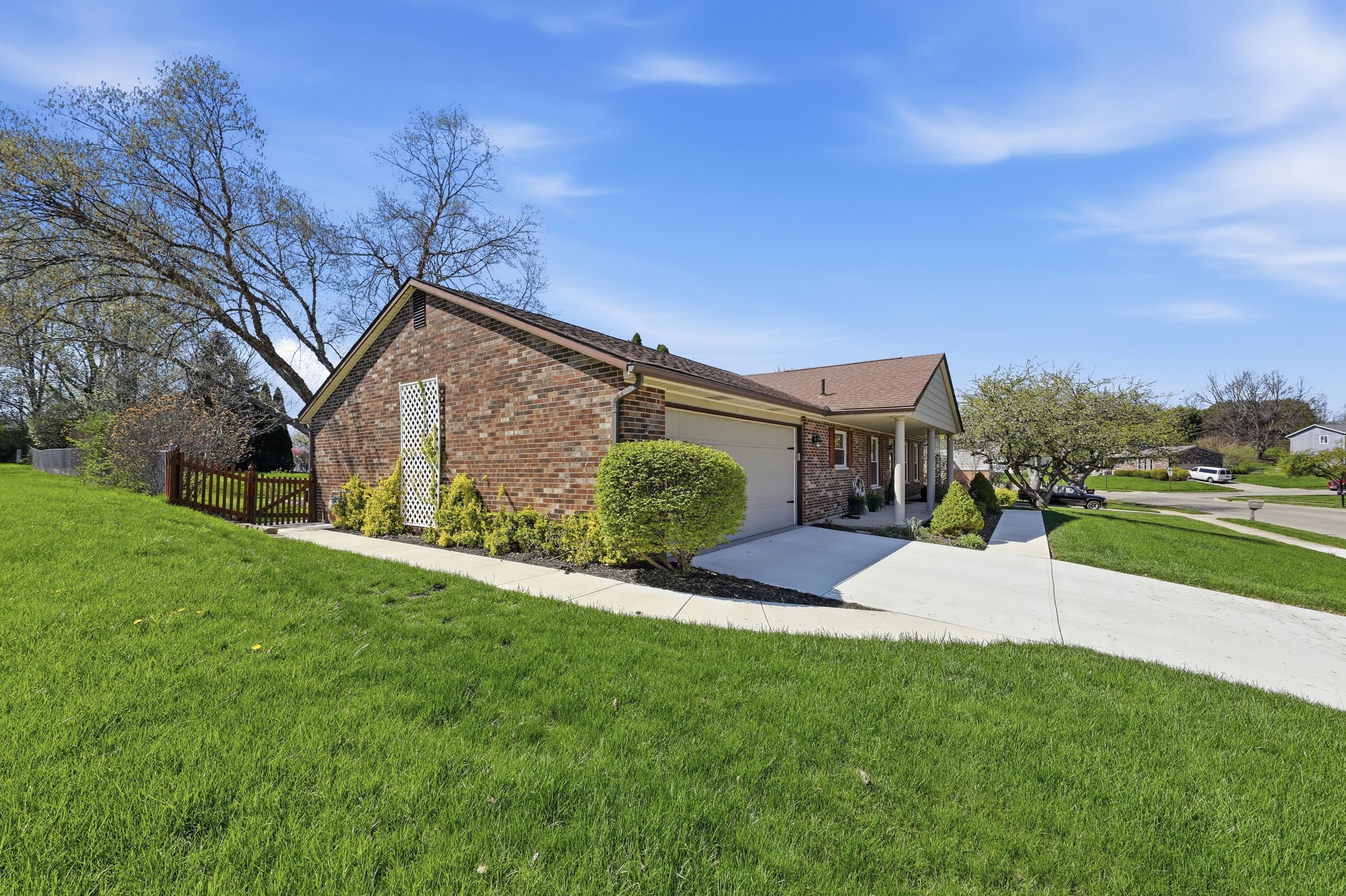 837 Santa Monica Avenue, Springfield, Ohio 45503