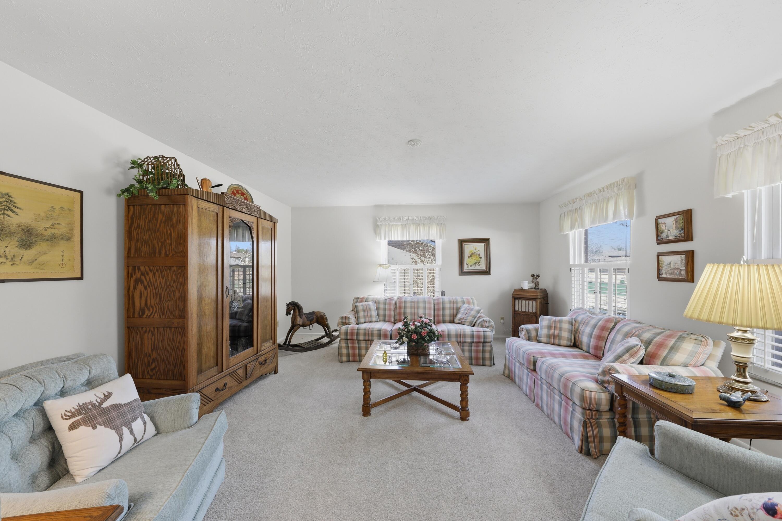 837 Santa Monica Avenue, Springfield, Ohio 45503