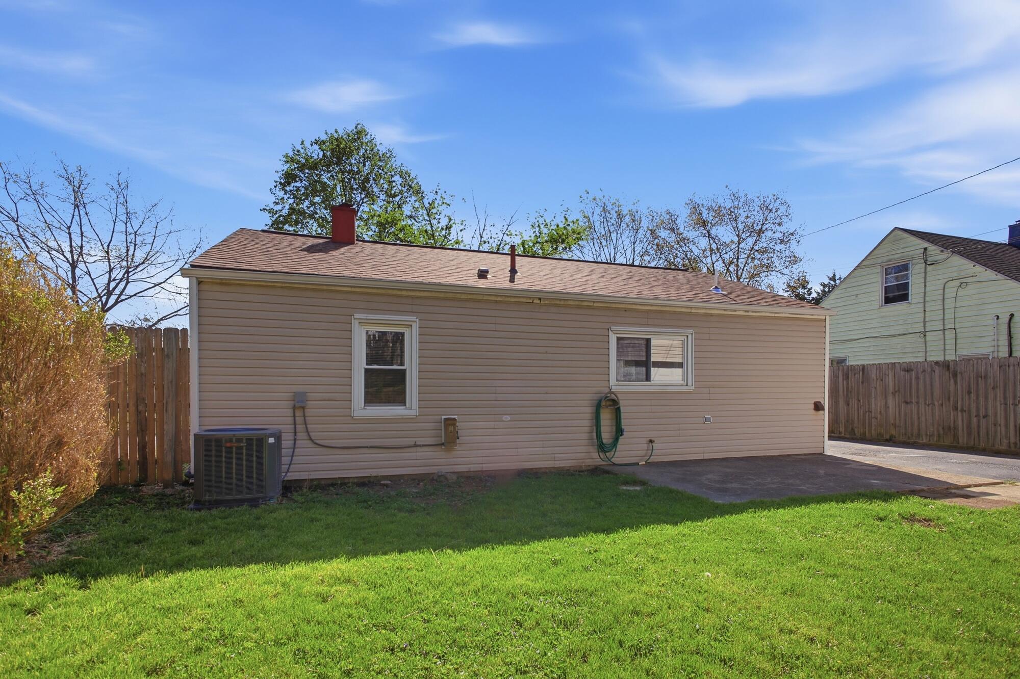 421 Alexander Drive, Dayton, Ohio 45403