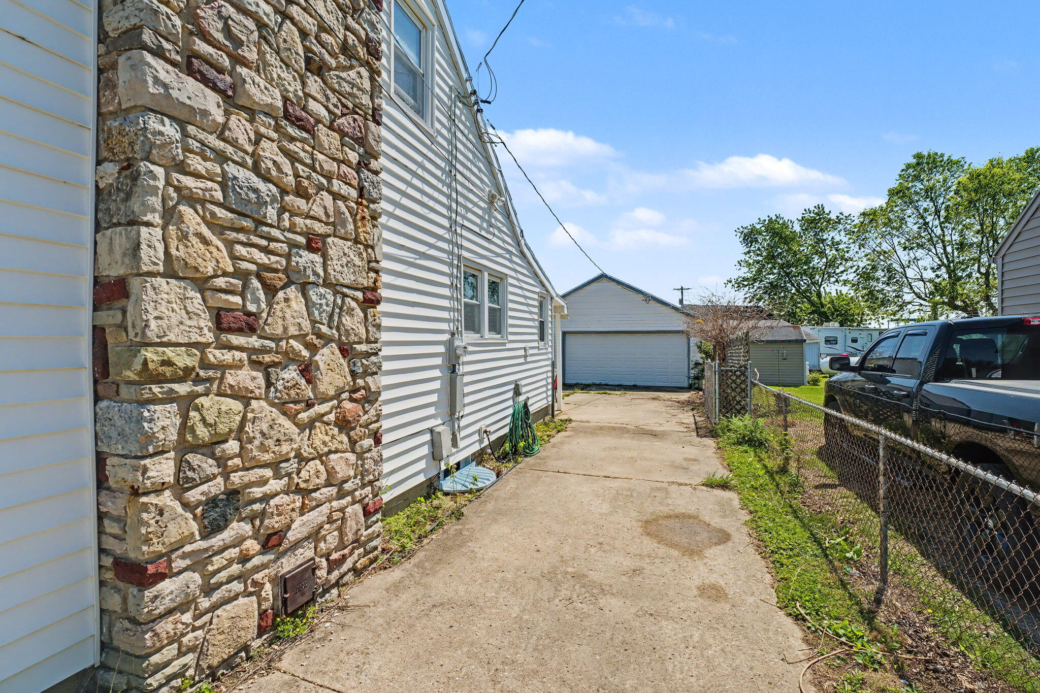 633 Floral Avenue, Troy, Ohio 45373