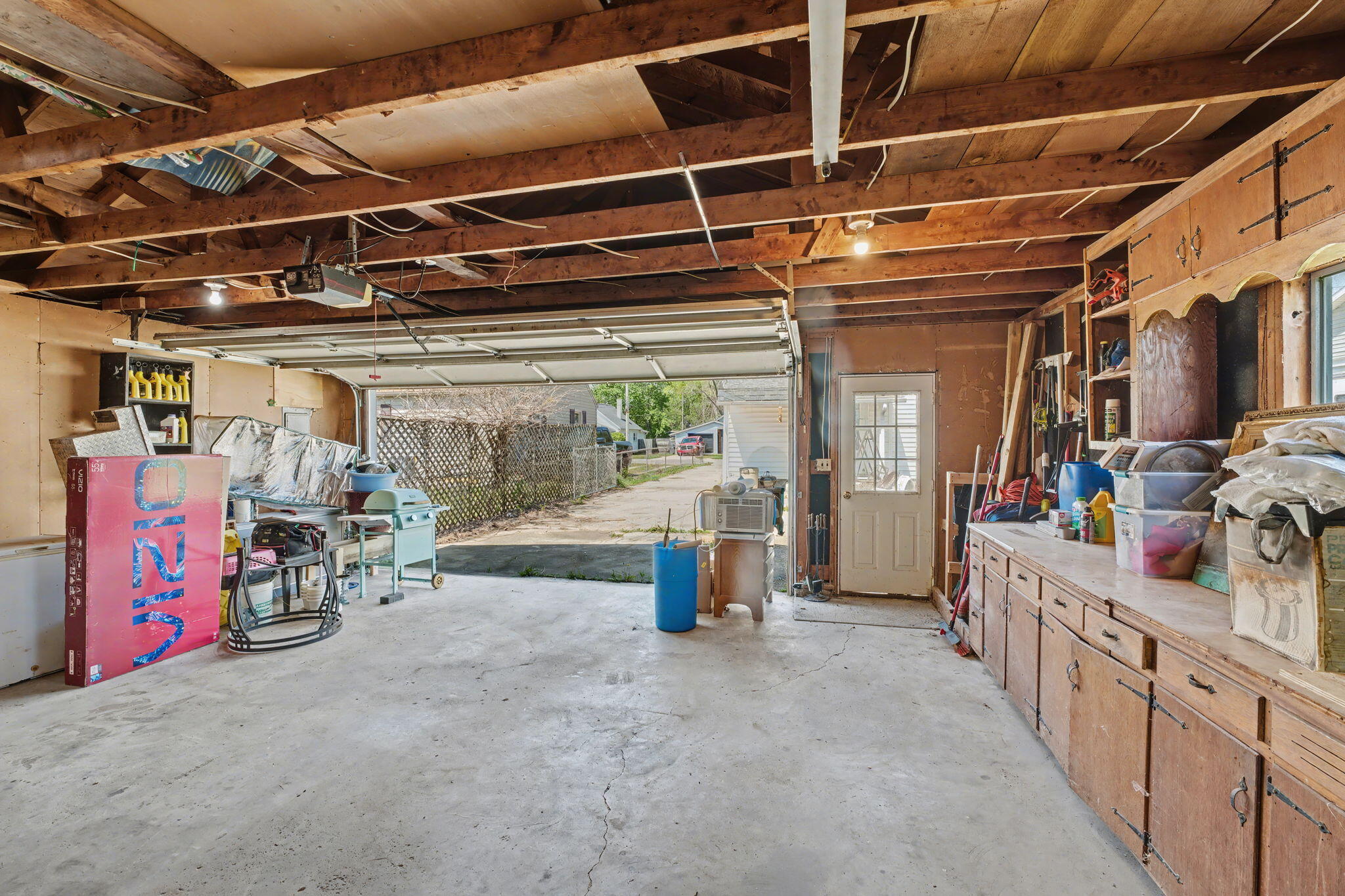 633 Floral Avenue, Troy, Ohio 45373