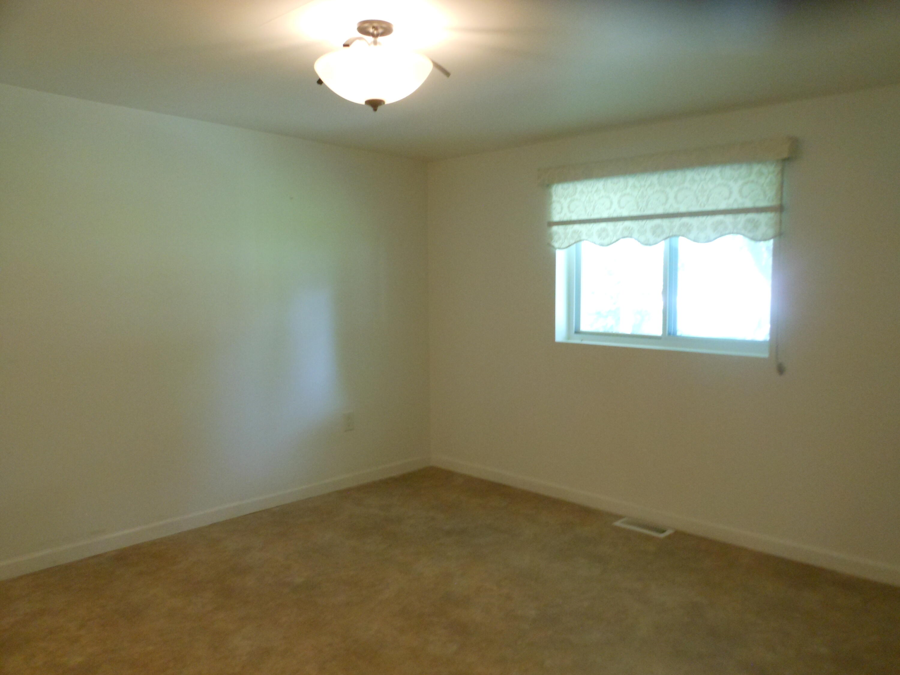 30 Walnut Street, Phillipsburg, Ohio 45354