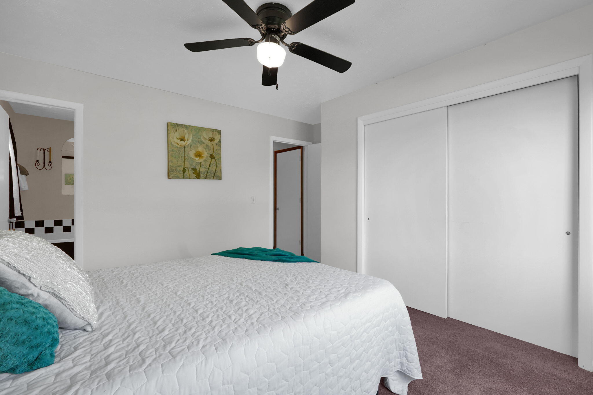 2318 Pawnee Drive, London, Ohio 43140