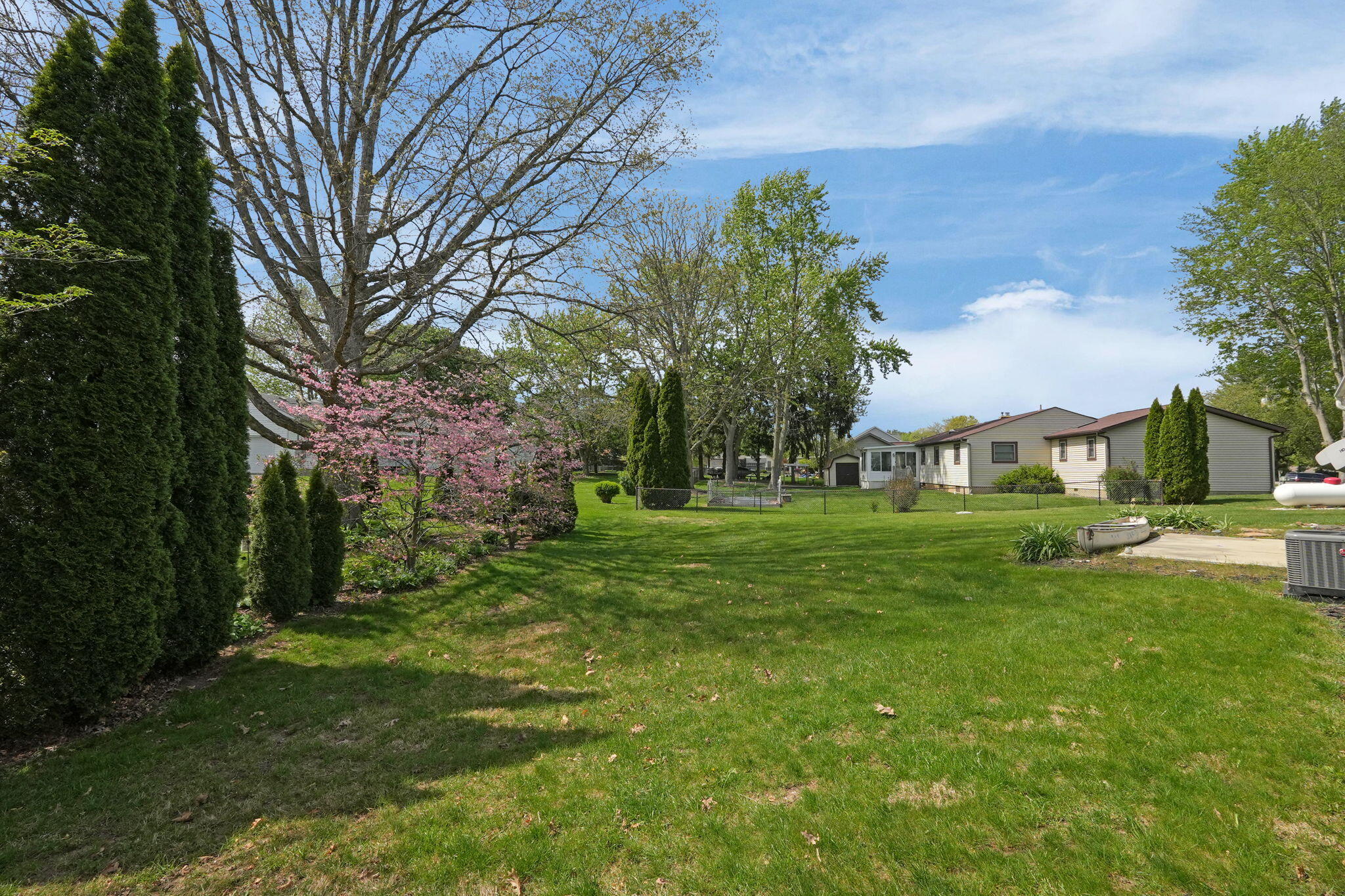 2318 Pawnee Drive, London, Ohio 43140